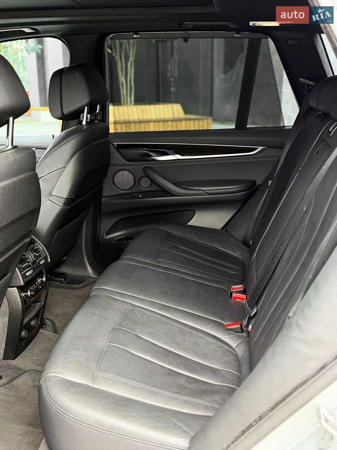 2016 BMW X5 - мініатюра 14