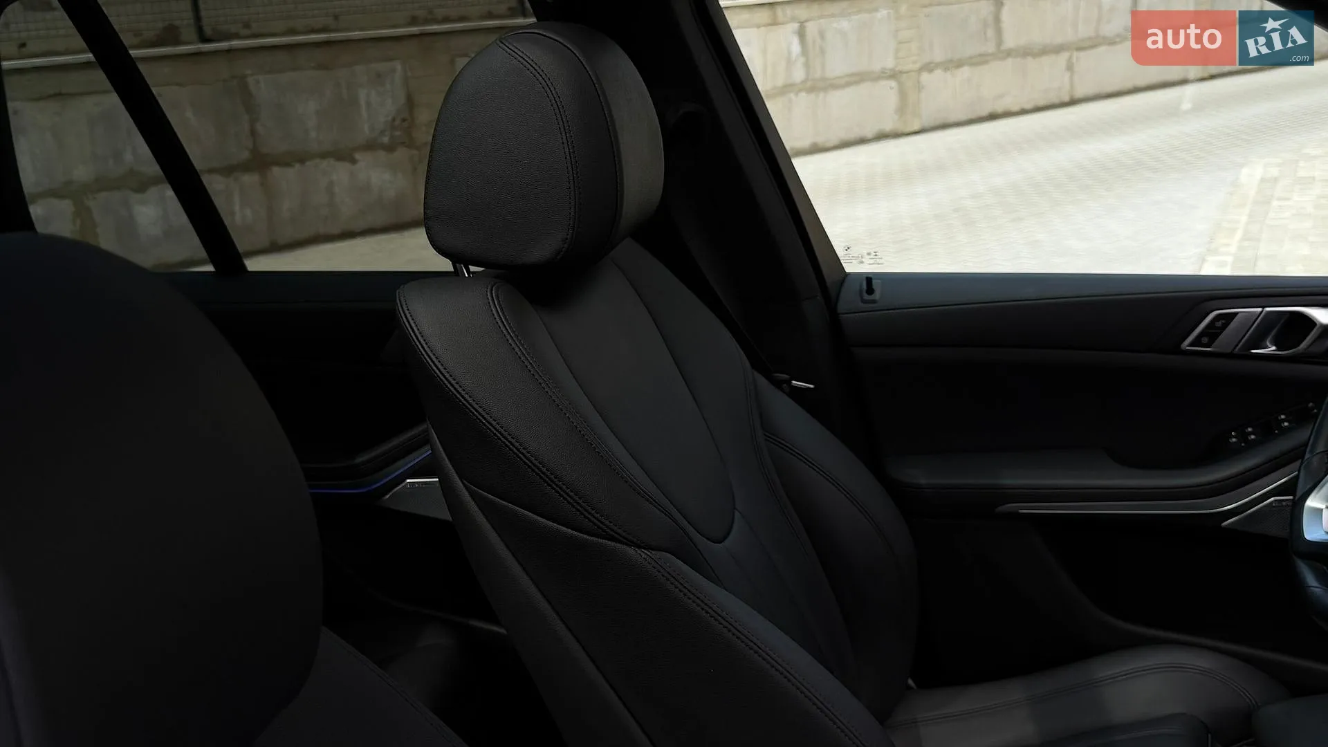 2022 BMW X5 - мініатюра 35