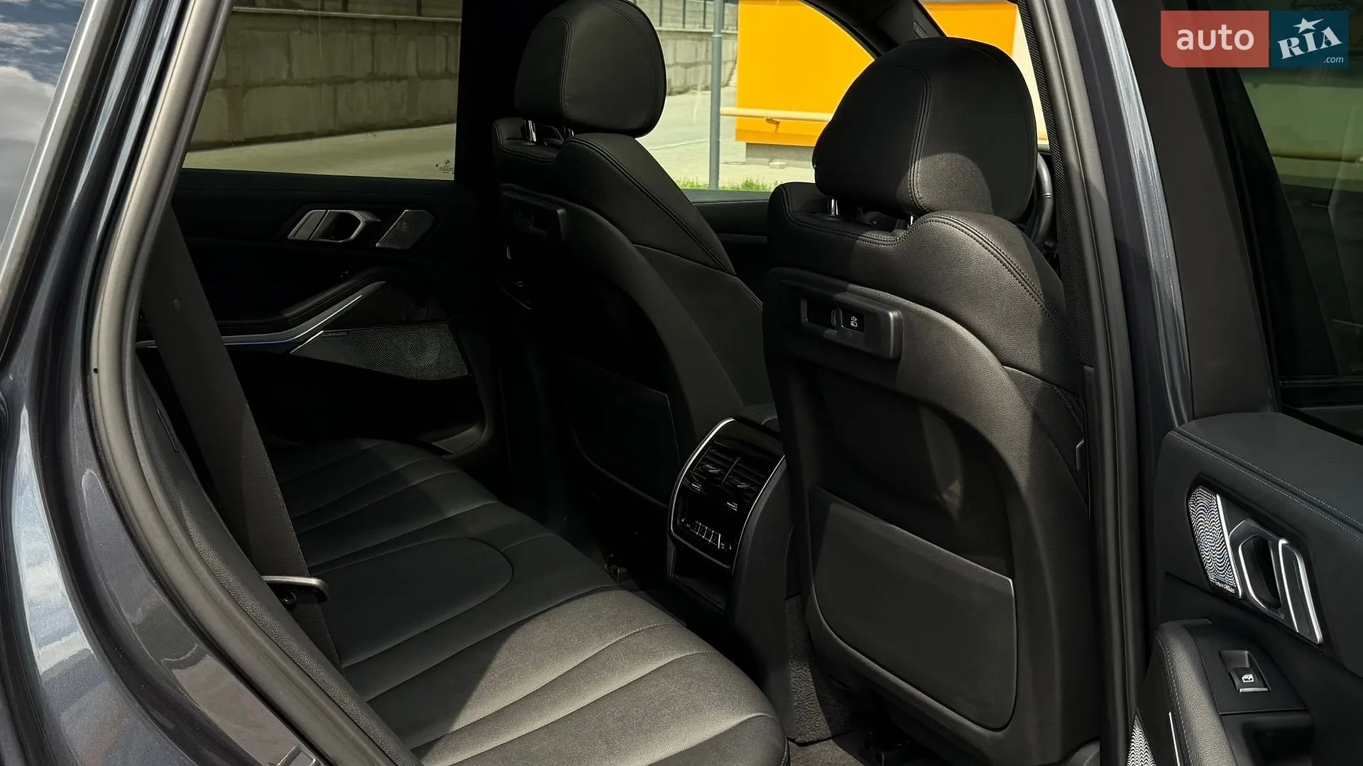 2022 BMW X5 - мініатюра 37