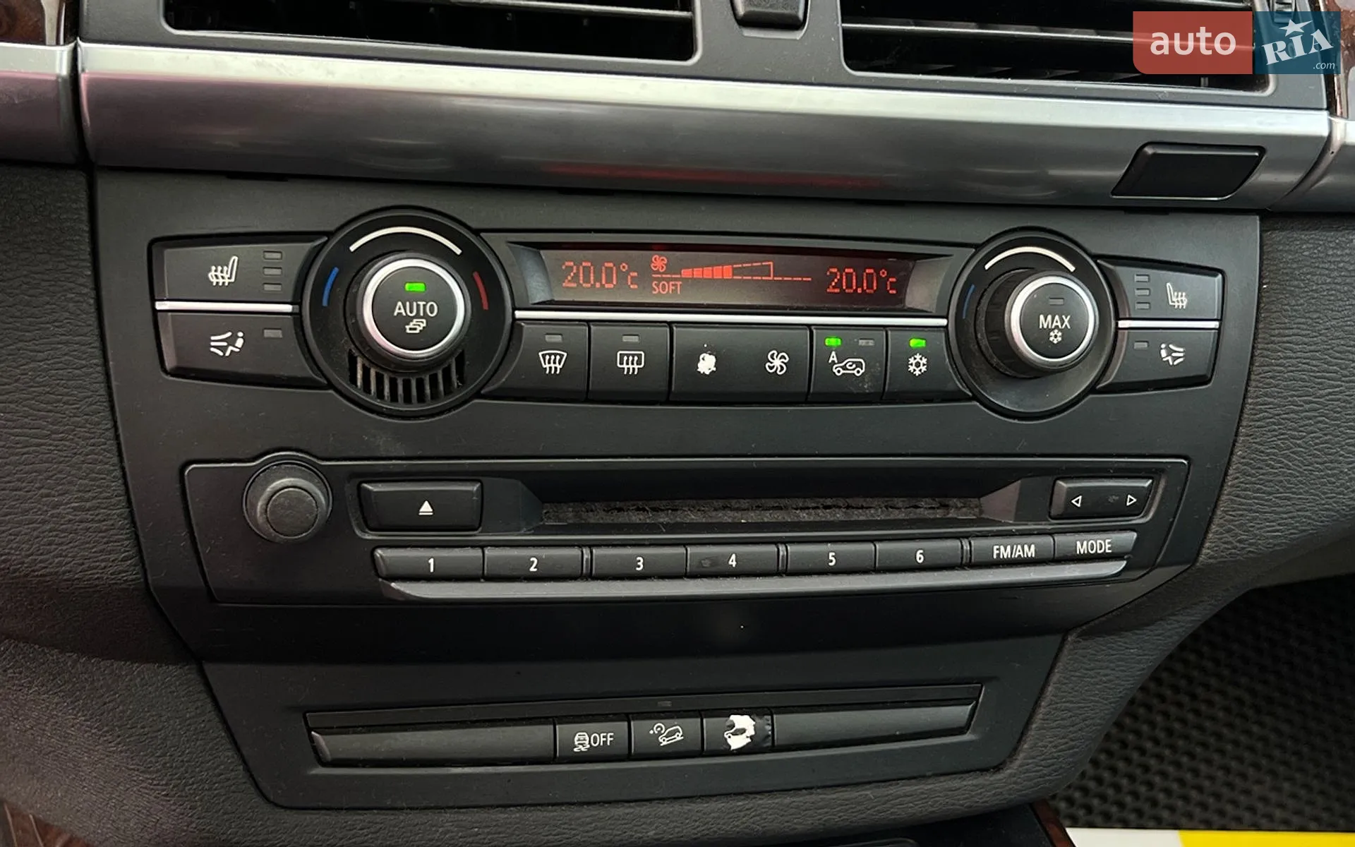 2010 BMW X5 - мініатюра 13