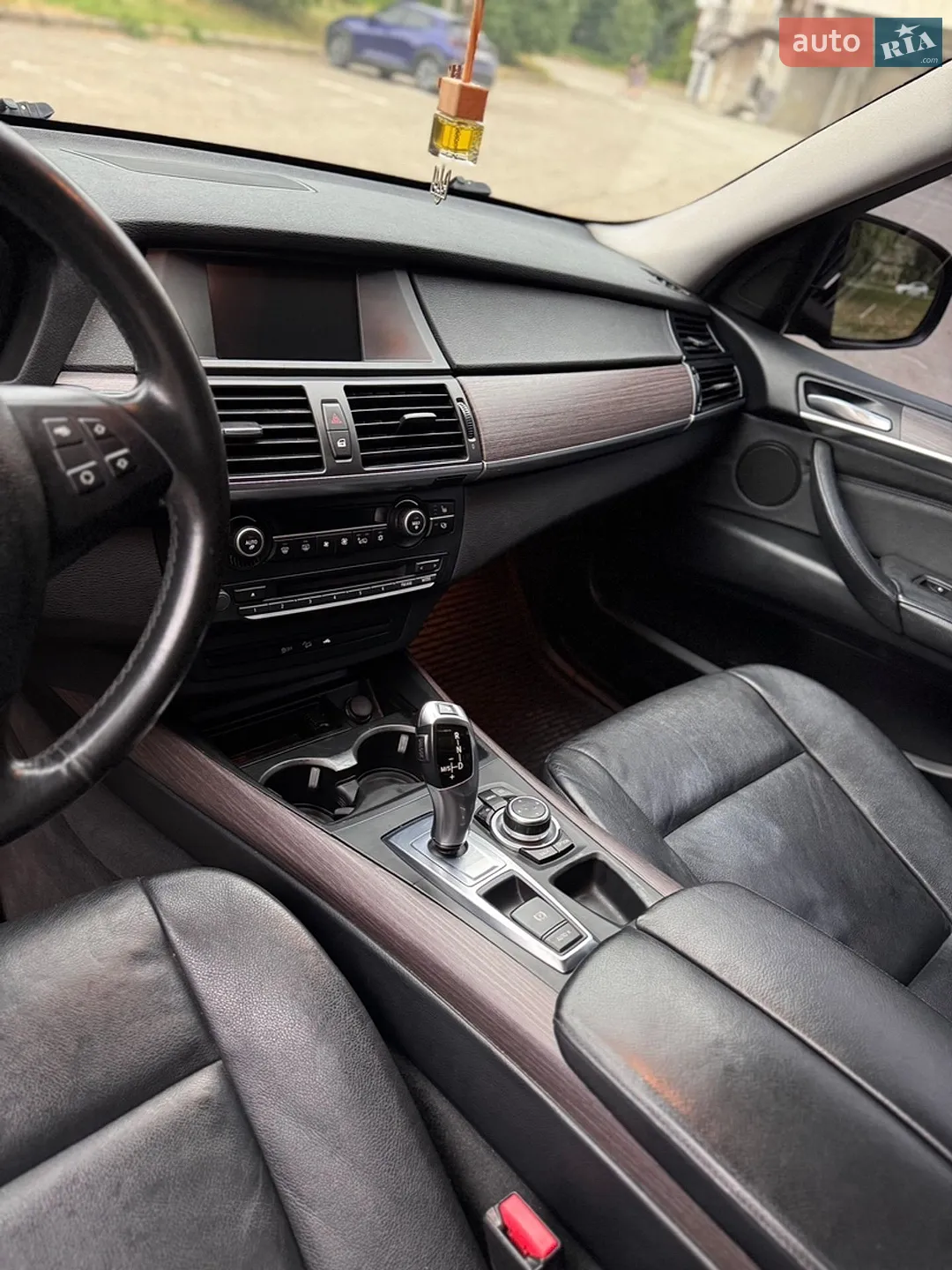 2010 BMW X5 - мініатюра 14
