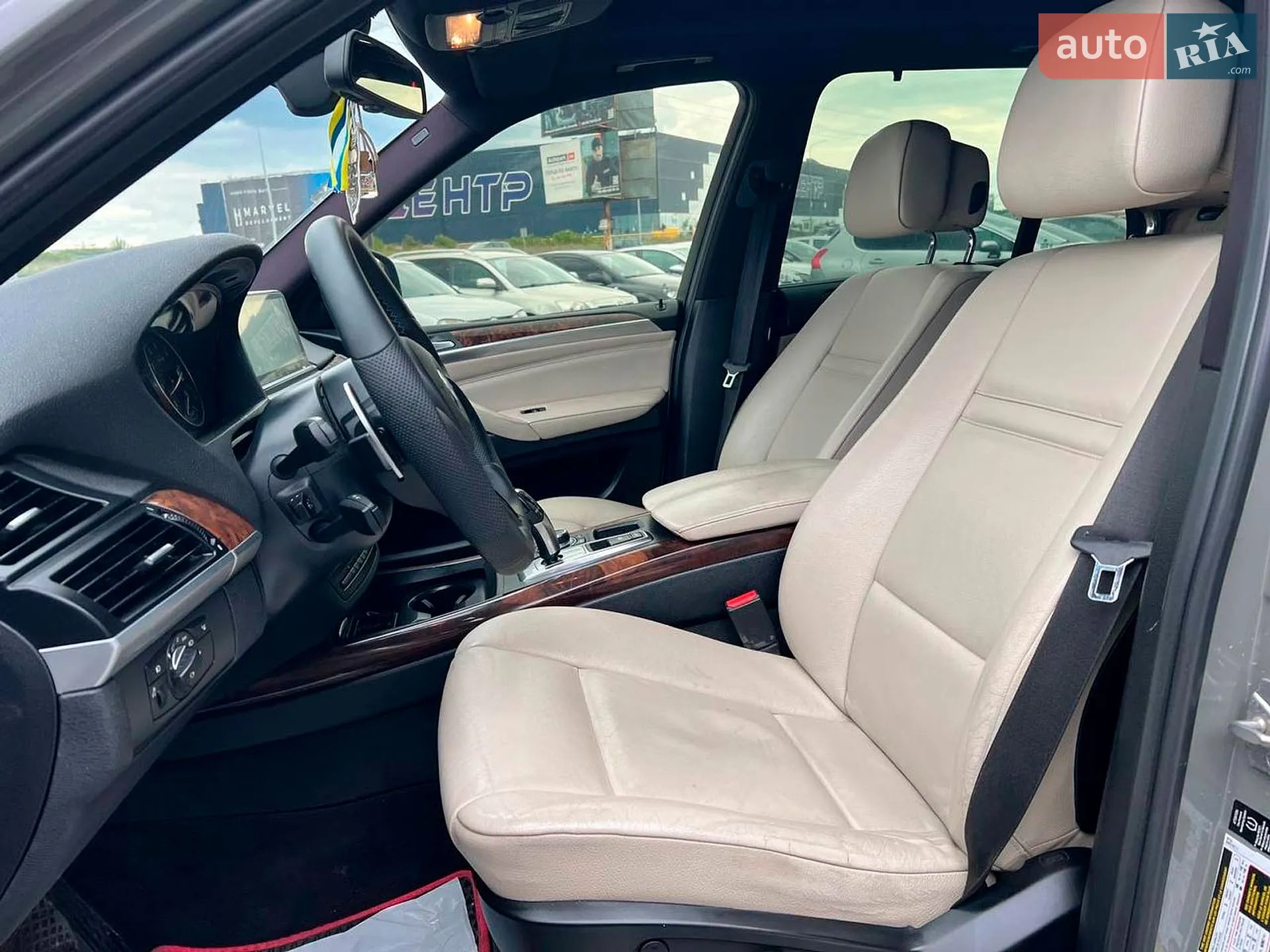 2011 BMW X5 - мініатюра 20