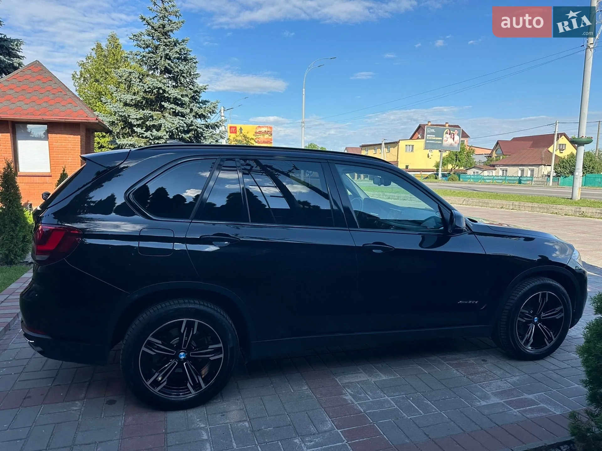 2017 BMW X5 - мініатюра 2