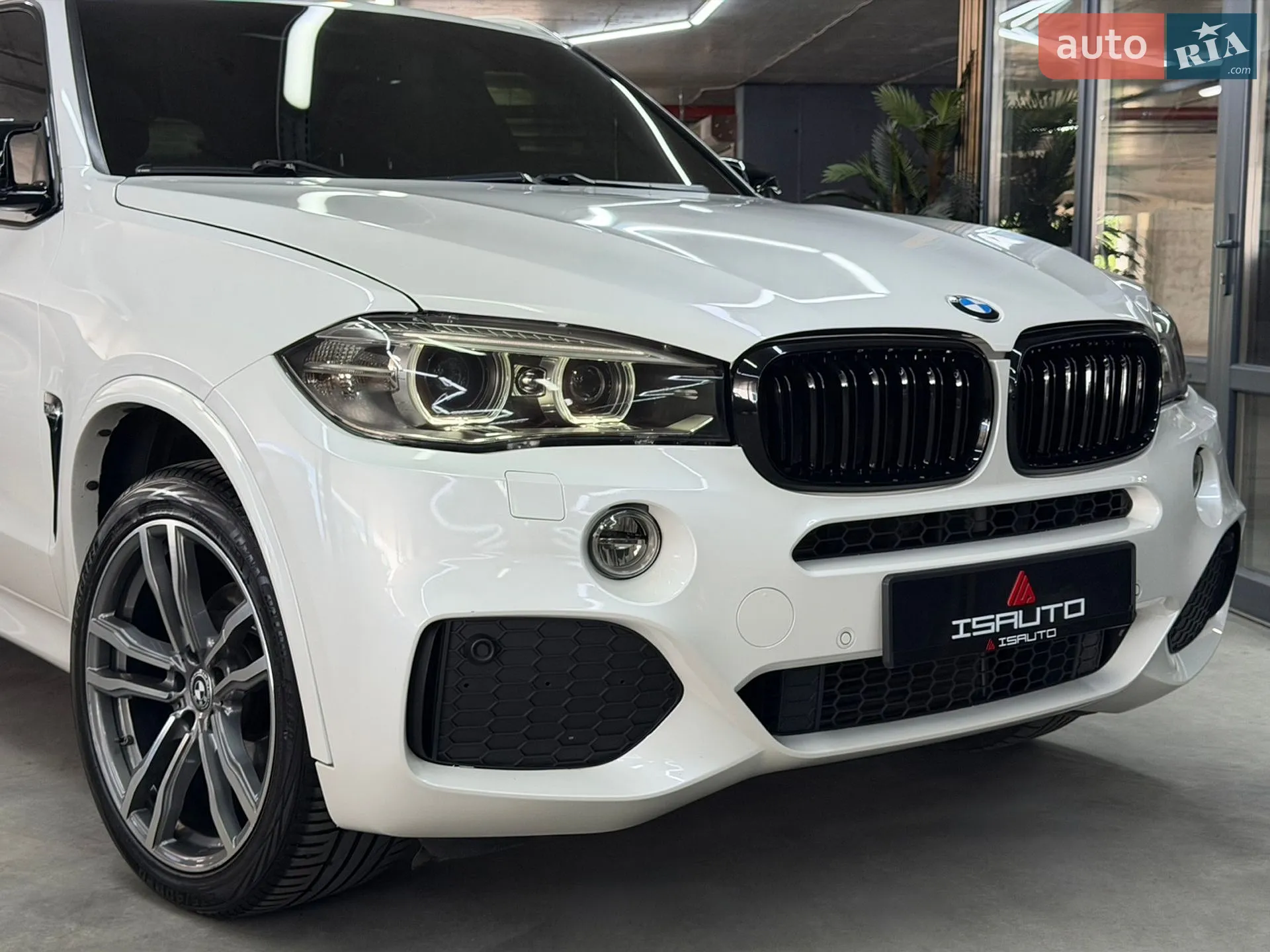 2016 BMW X5 - мініатюра 4