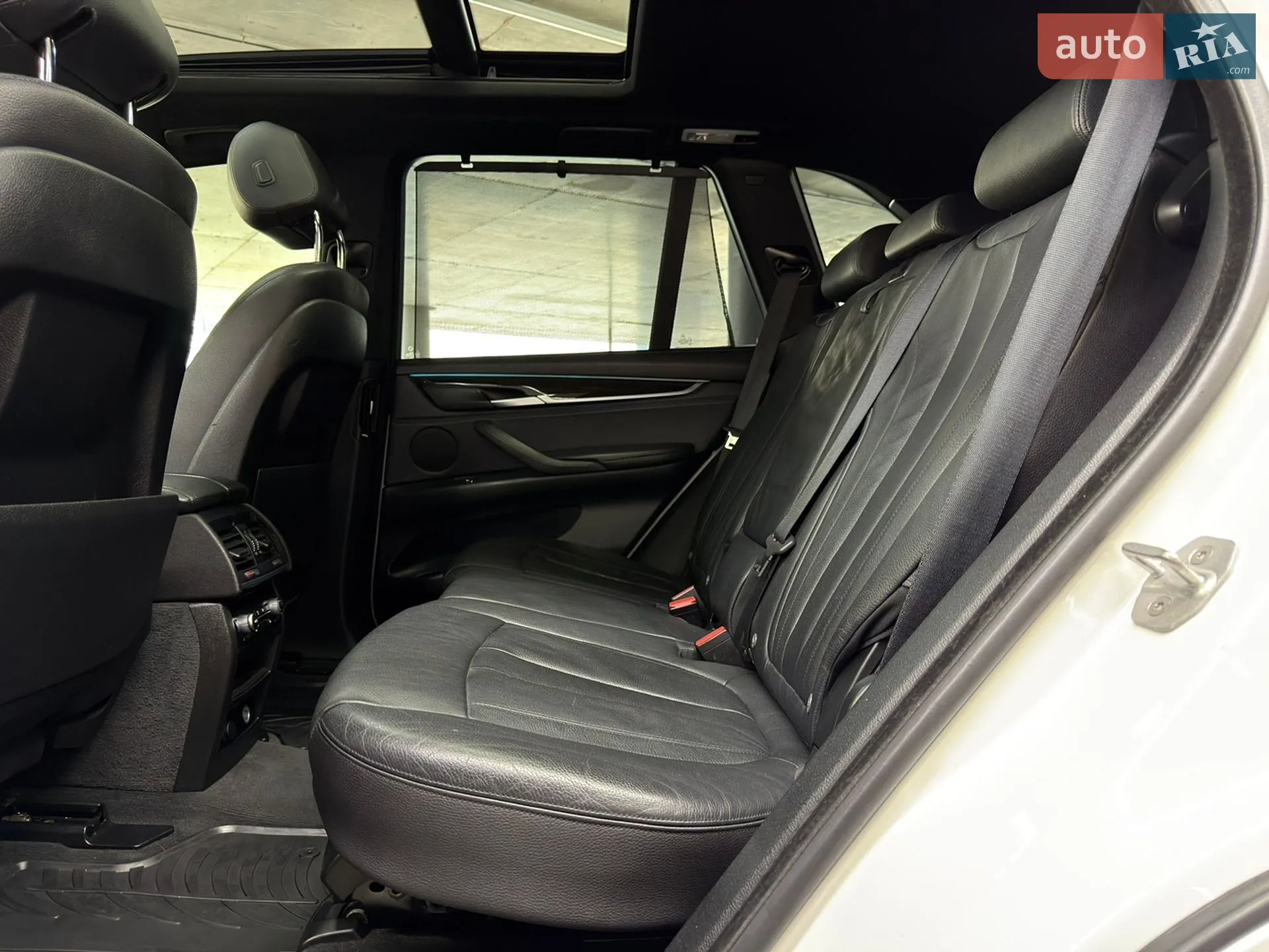 2016 BMW X5 - мініатюра 26