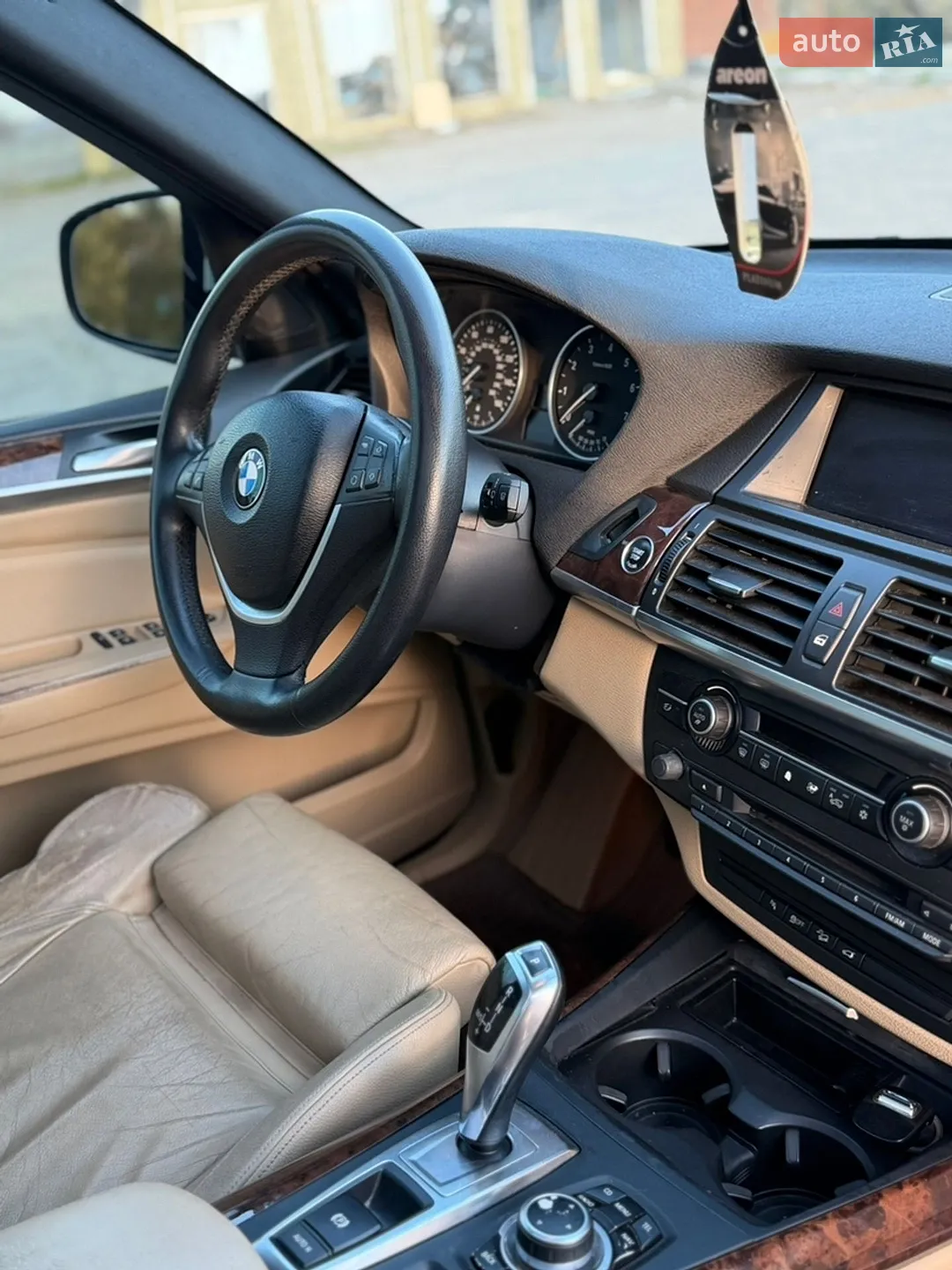 2010 BMW X5 - мініатюра 14