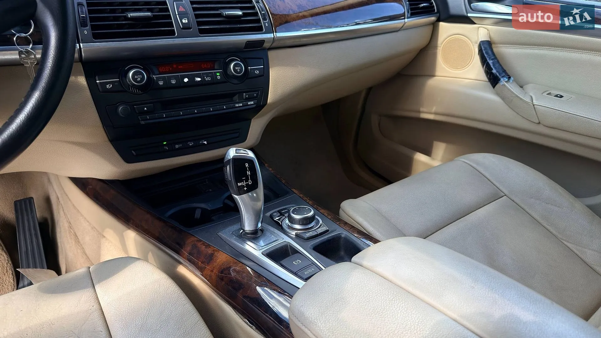 2010 BMW X5 - мініатюра 14