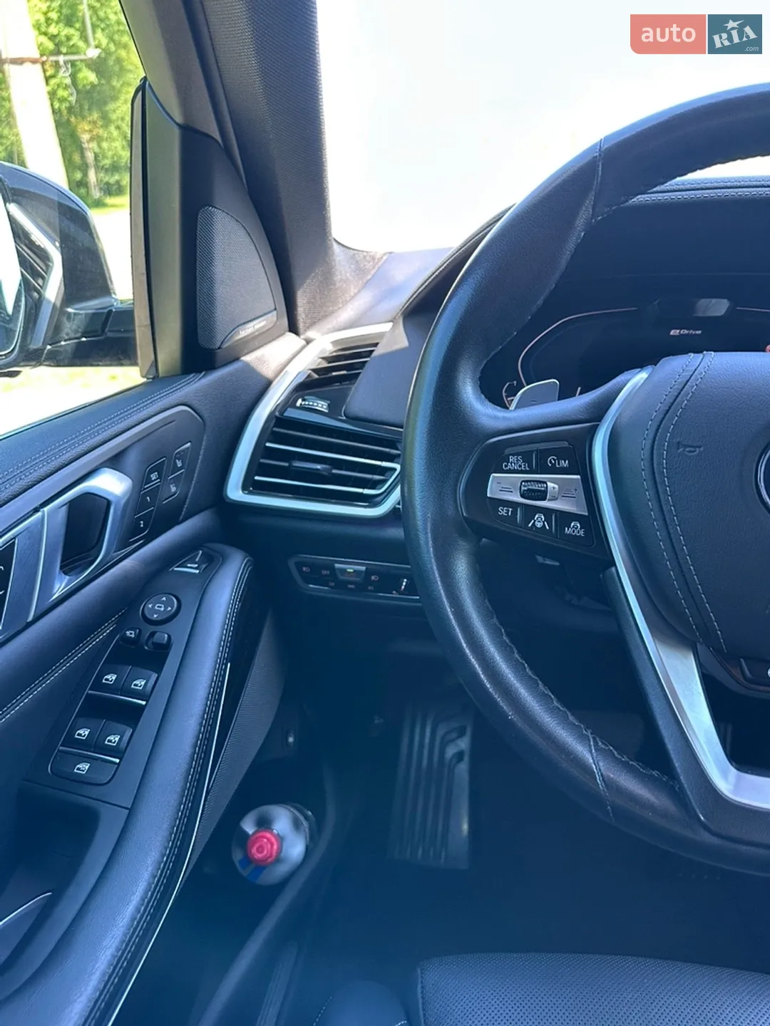 2020 BMW X5 - мініатюра 3