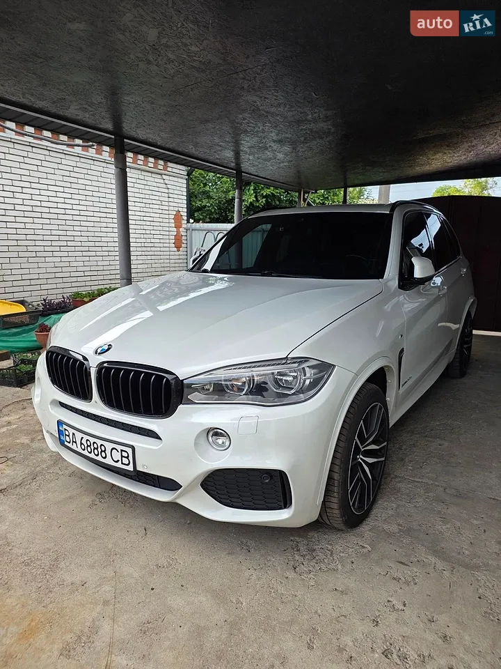 2014 BMW X5 - мініатюра 18