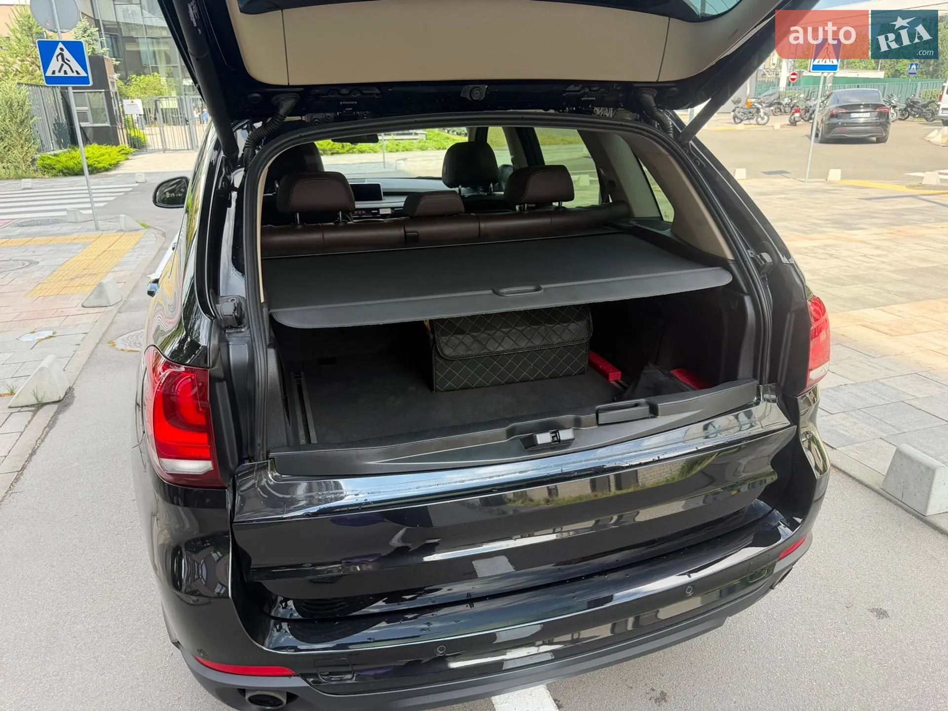 2016 BMW X5 - мініатюра 34