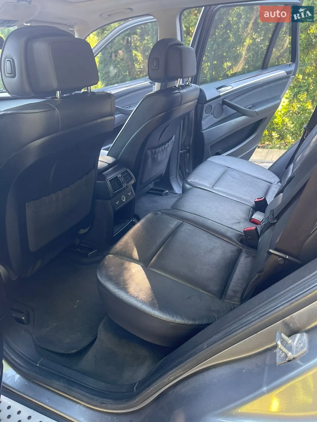 2010 BMW X5 - мініатюра 20