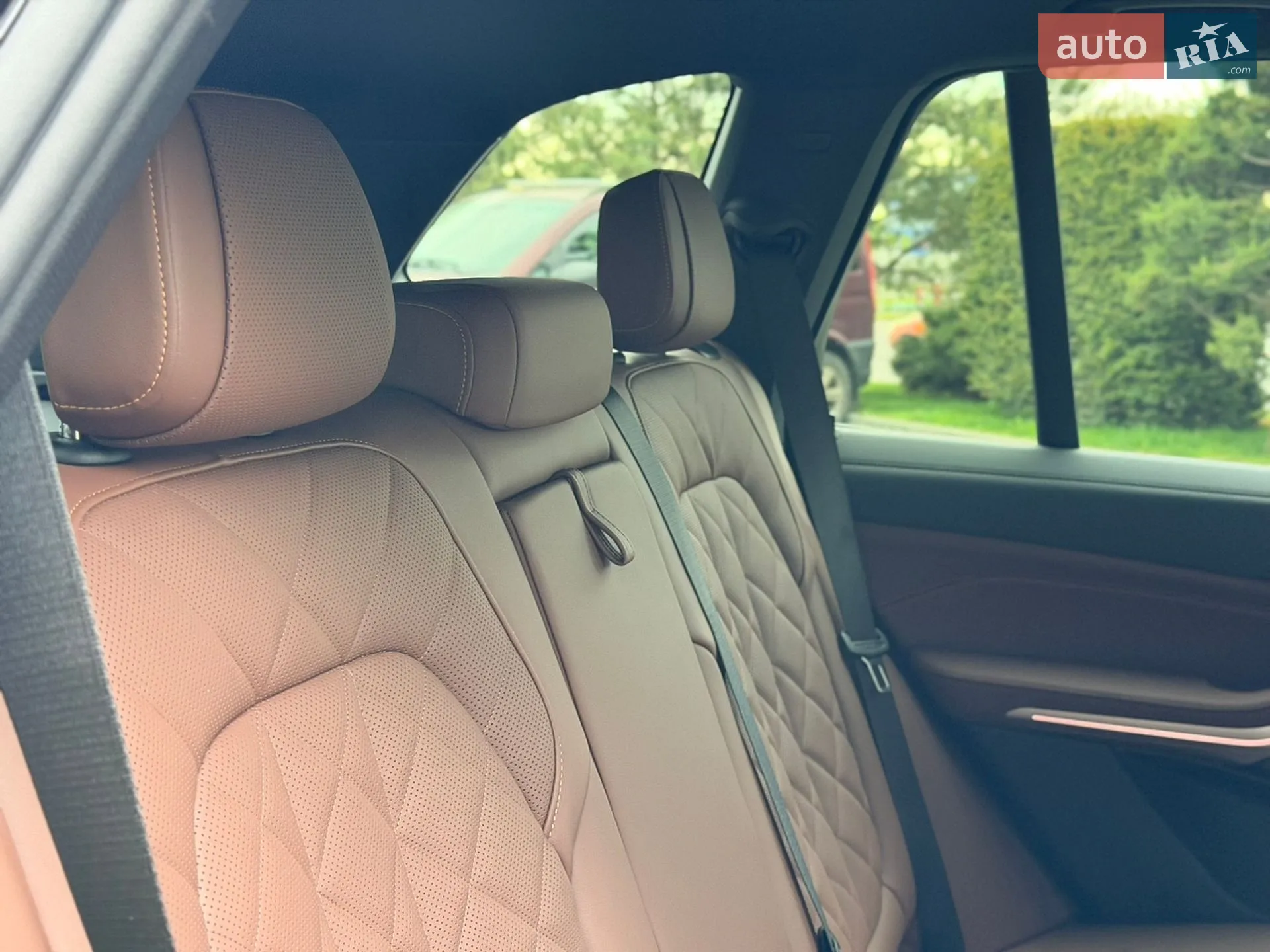 2025 BMW X5 - мініатюра 44