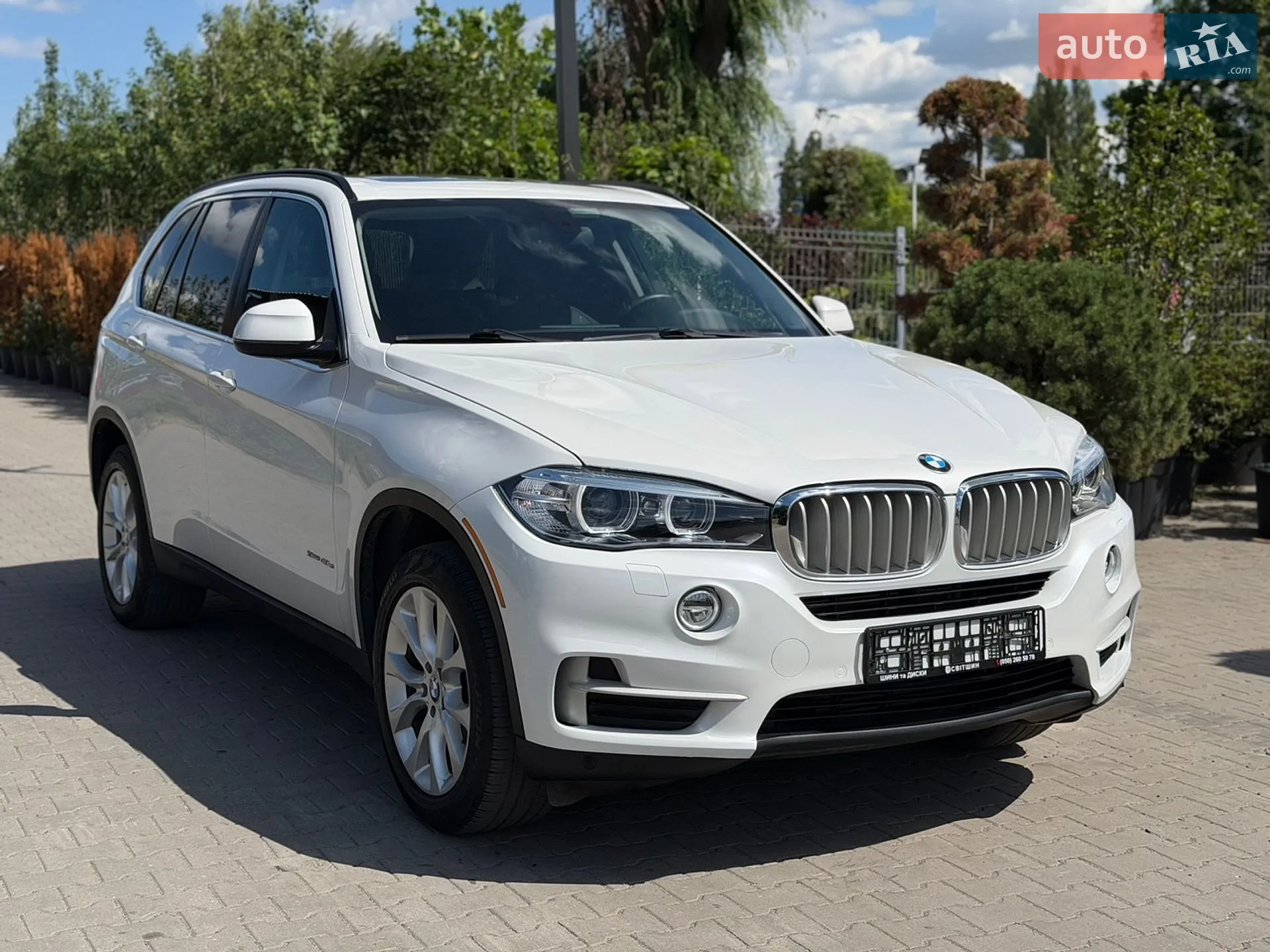 2016 BMW X5 - мініатюра 3