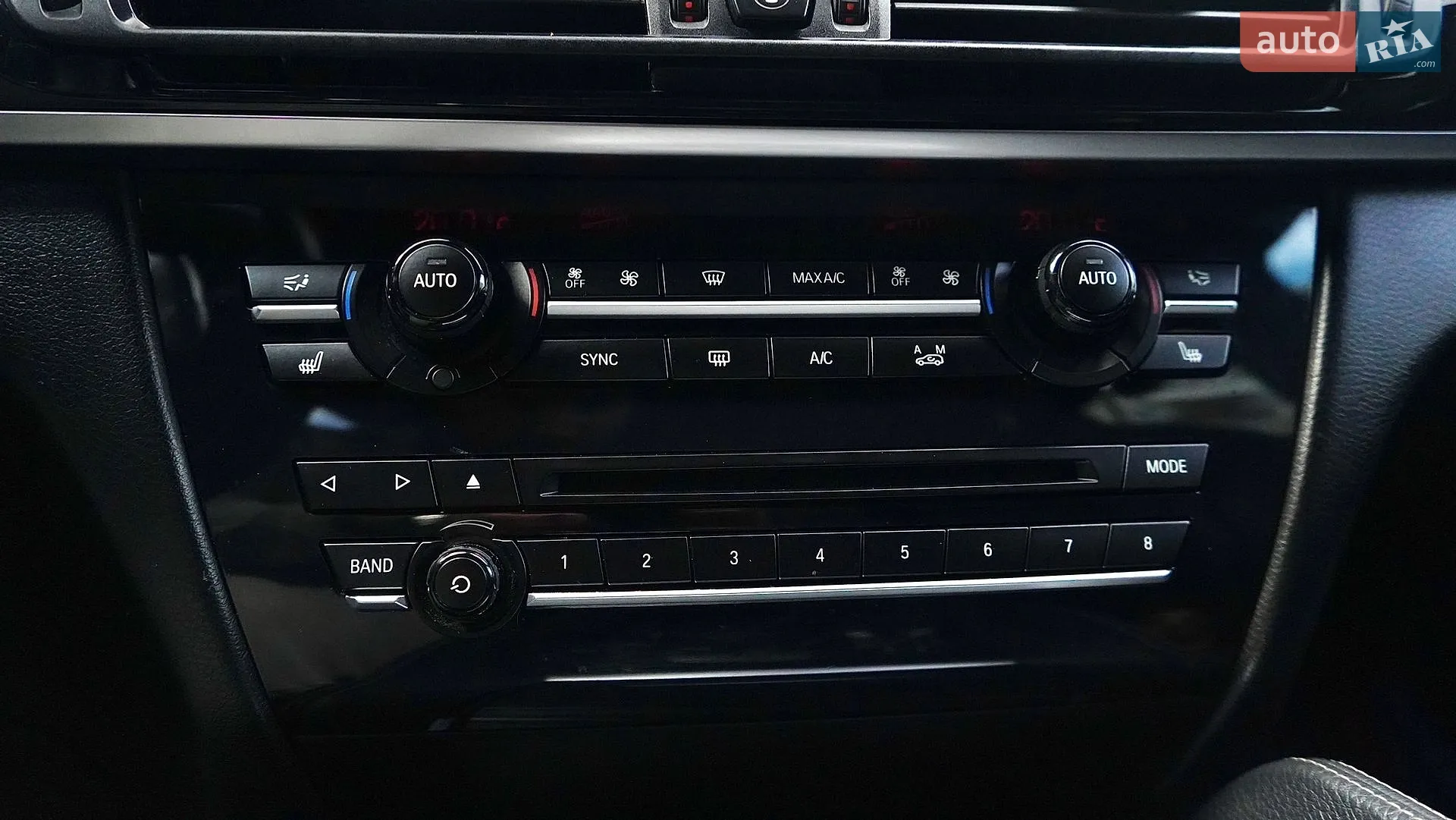 2017 BMW X5 - мініатюра 48