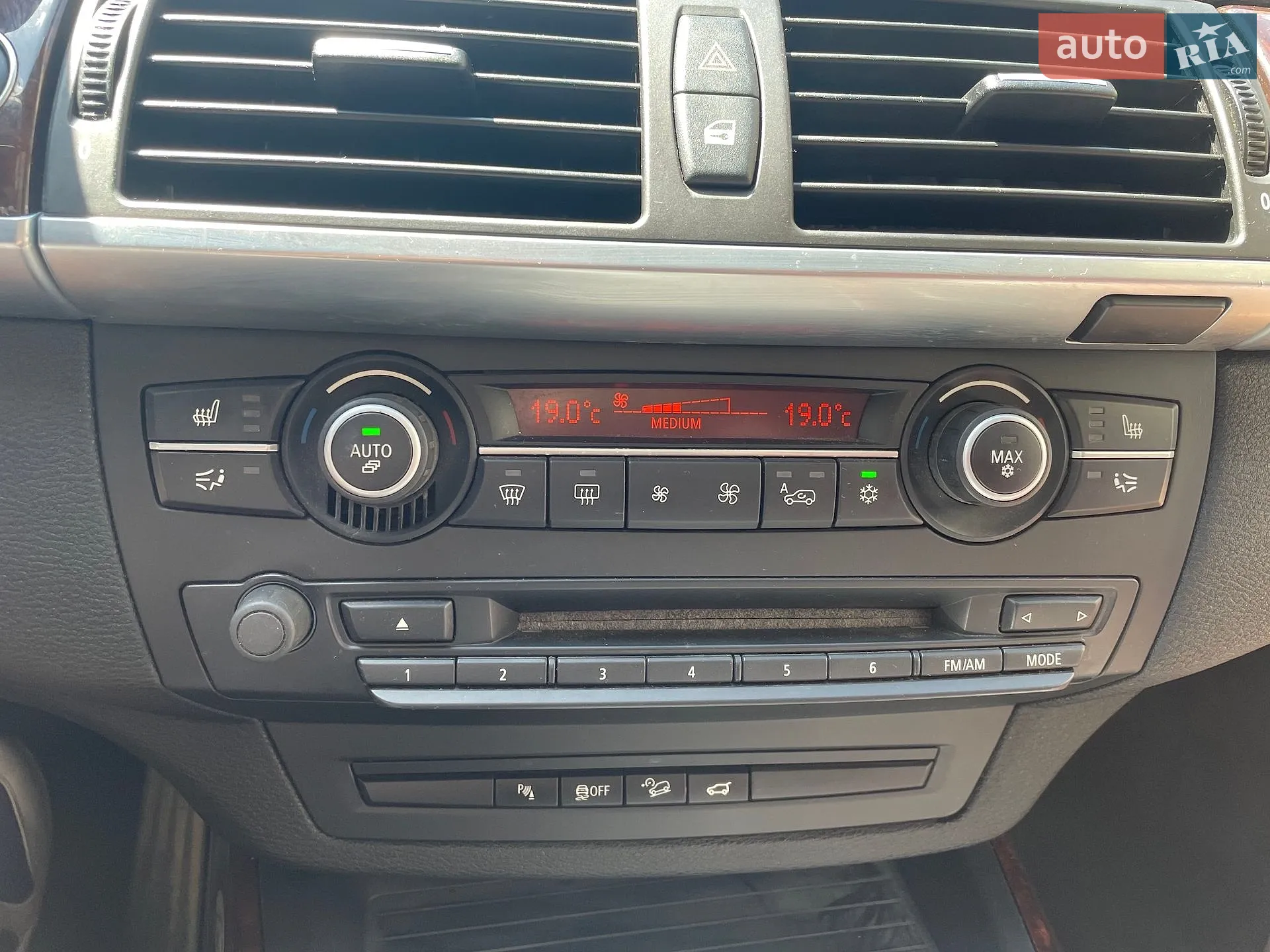 2011 BMW X5 - мініатюра 29