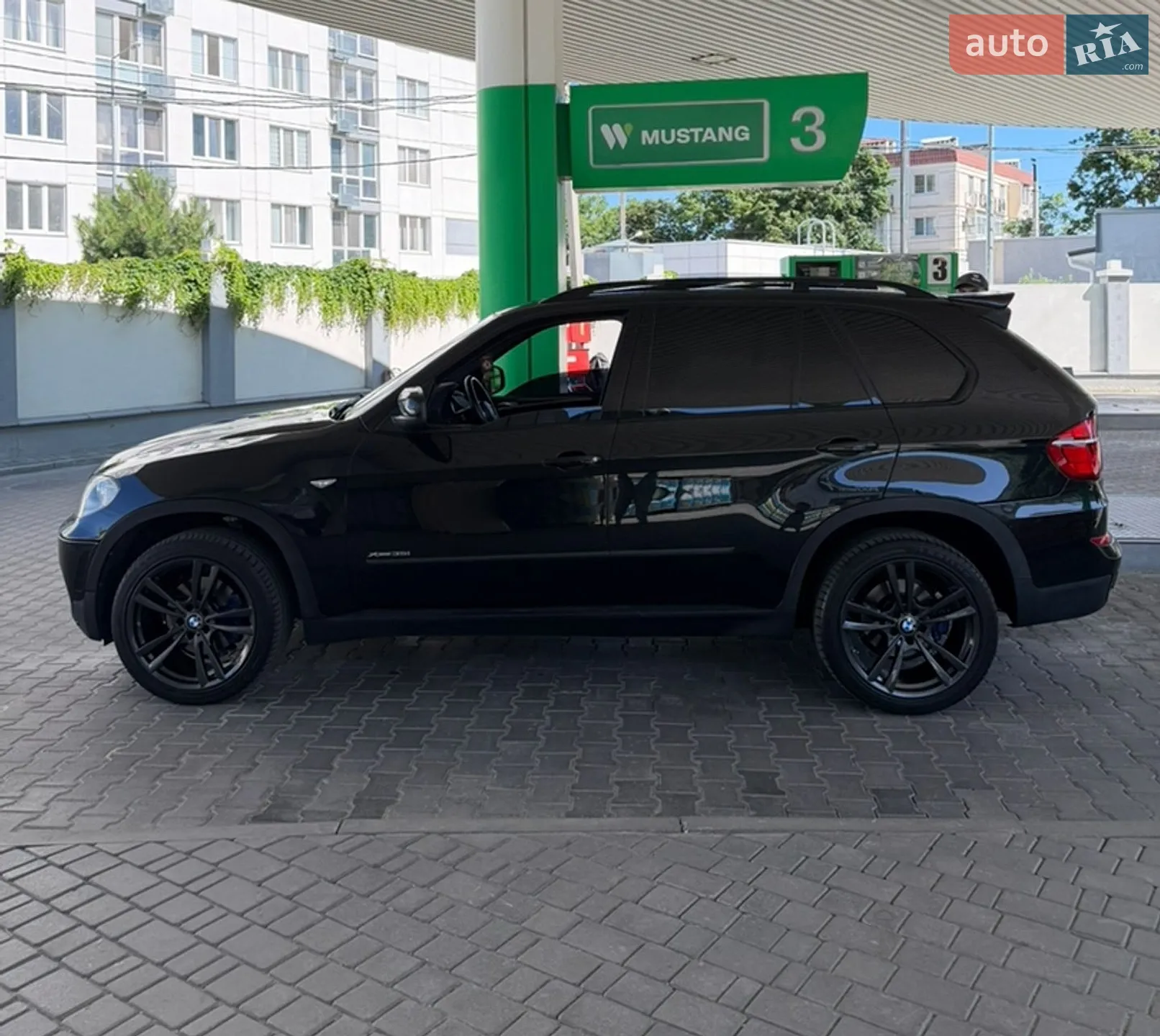 2010 BMW X5 - мініатюра 13