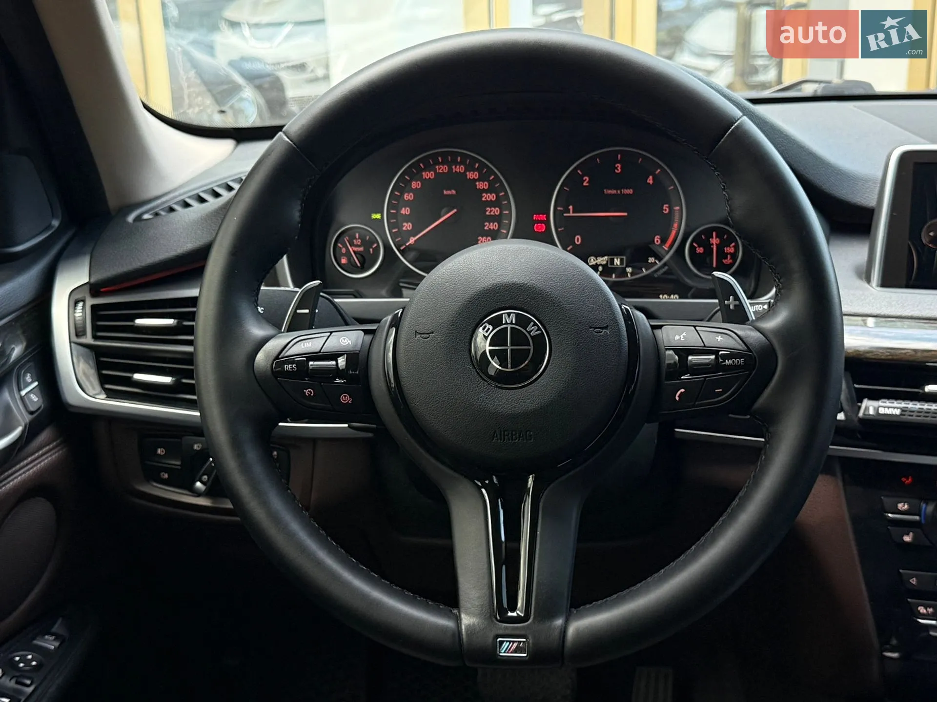 2016 BMW X5 - мініатюра 18