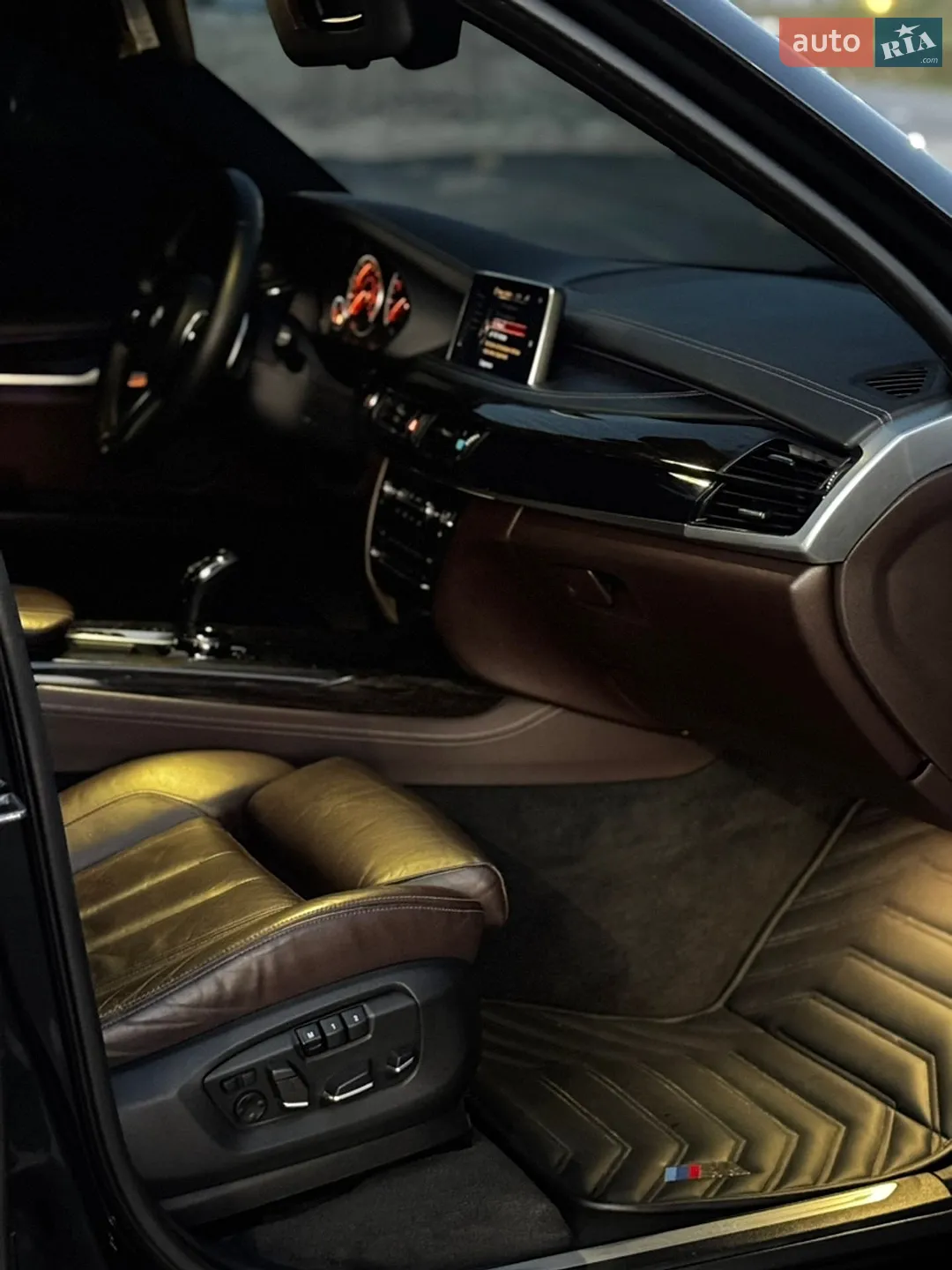 2014 BMW X5 - мініатюра 37