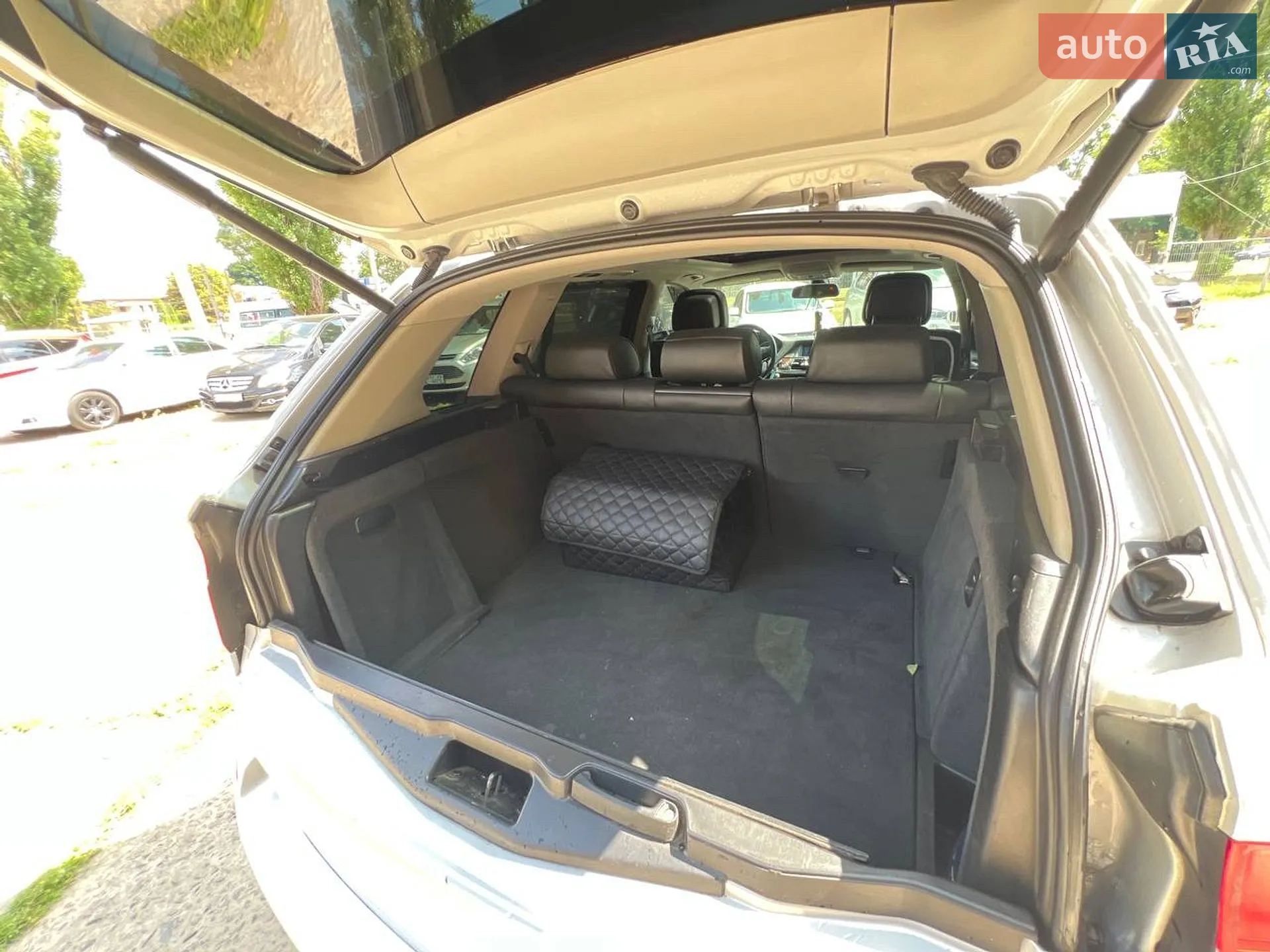 2010 BMW X5 - мініатюра 23
