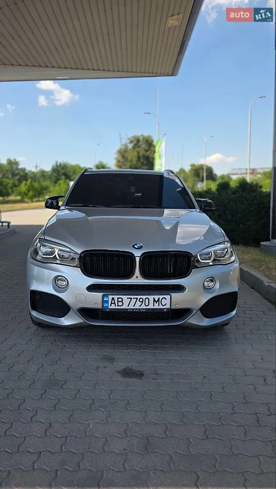 2015 BMW X5 - мініатюра 20