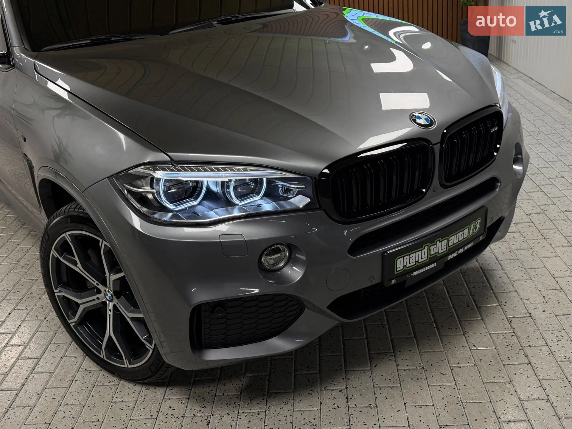 2017 BMW X5 - мініатюра 10