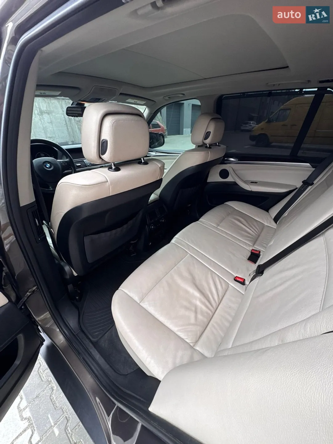 2011 BMW X5 - мініатюра 19