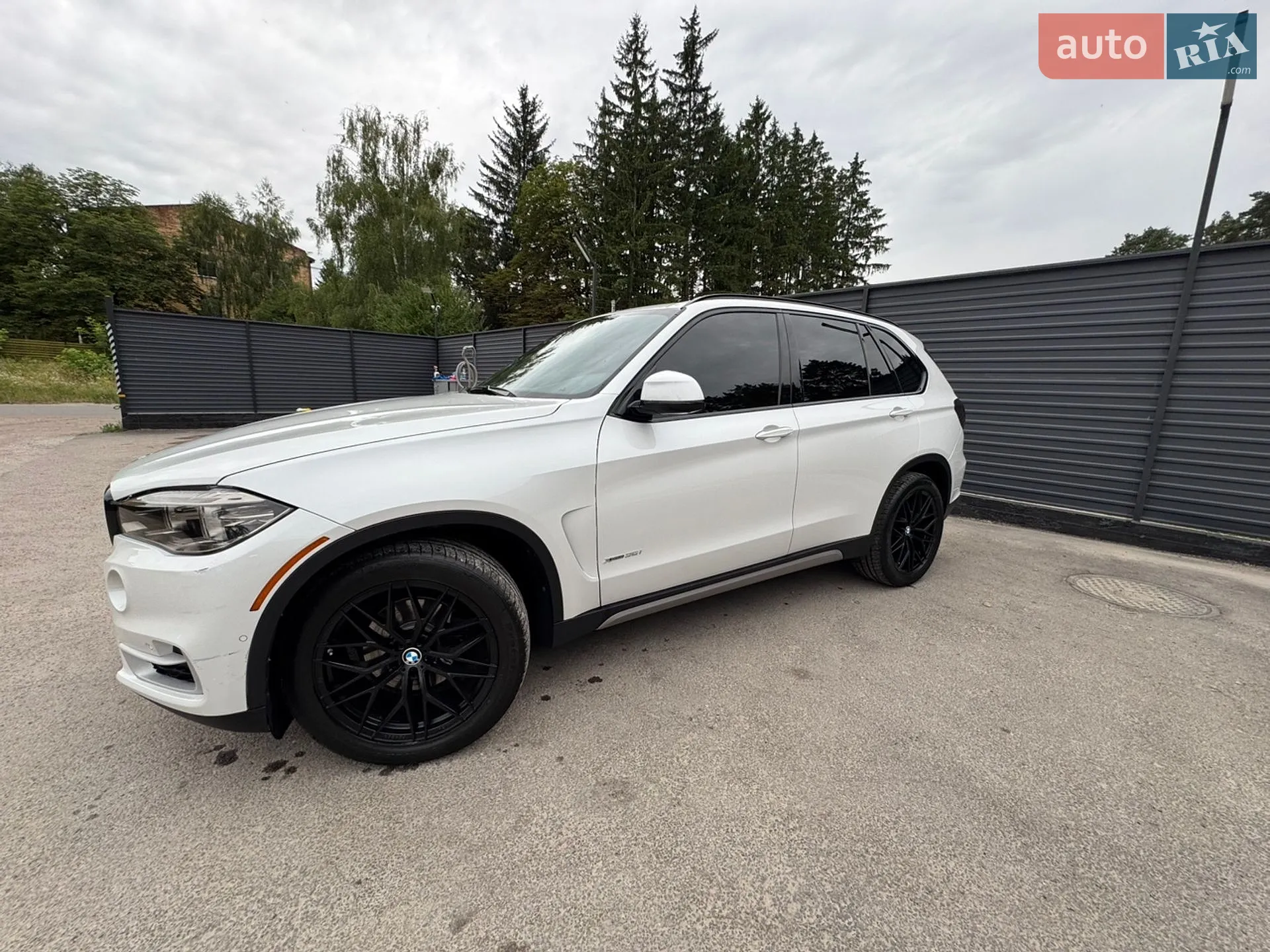 2017 BMW X5 - мініатюра 4
