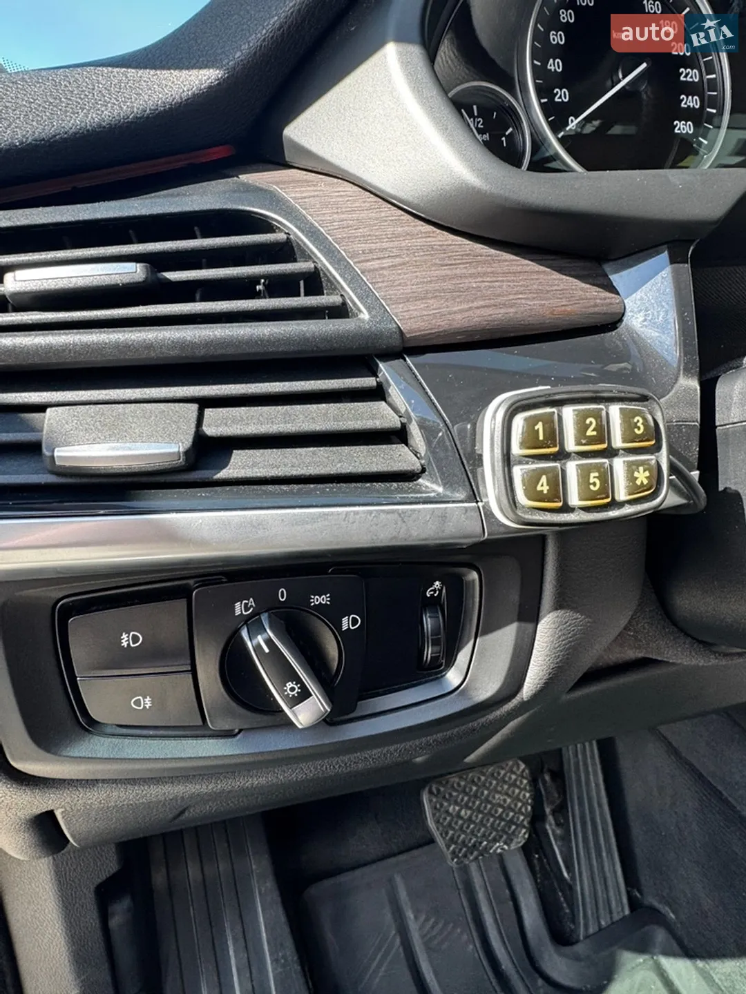 2017 BMW X5 - мініатюра 28