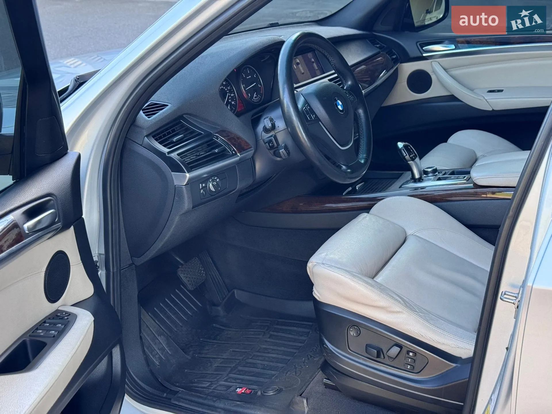 2011 BMW X5 - мініатюра 34