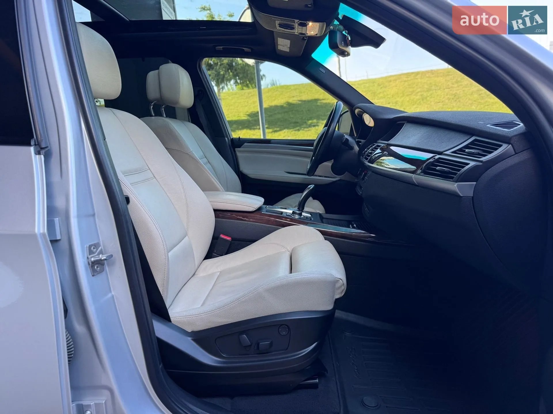 2011 BMW X5 - мініатюра 45