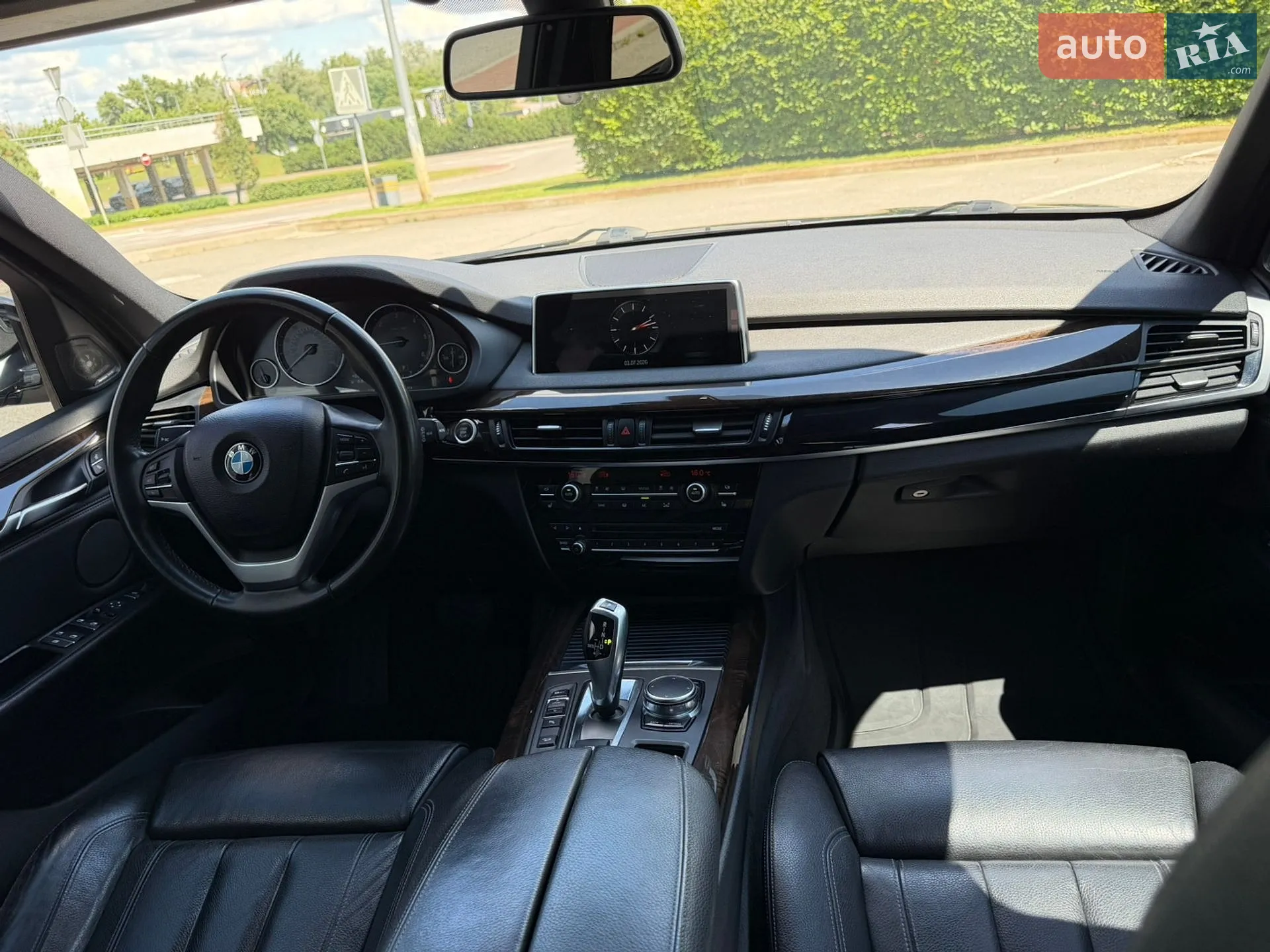 2017 BMW X5 - мініатюра 24