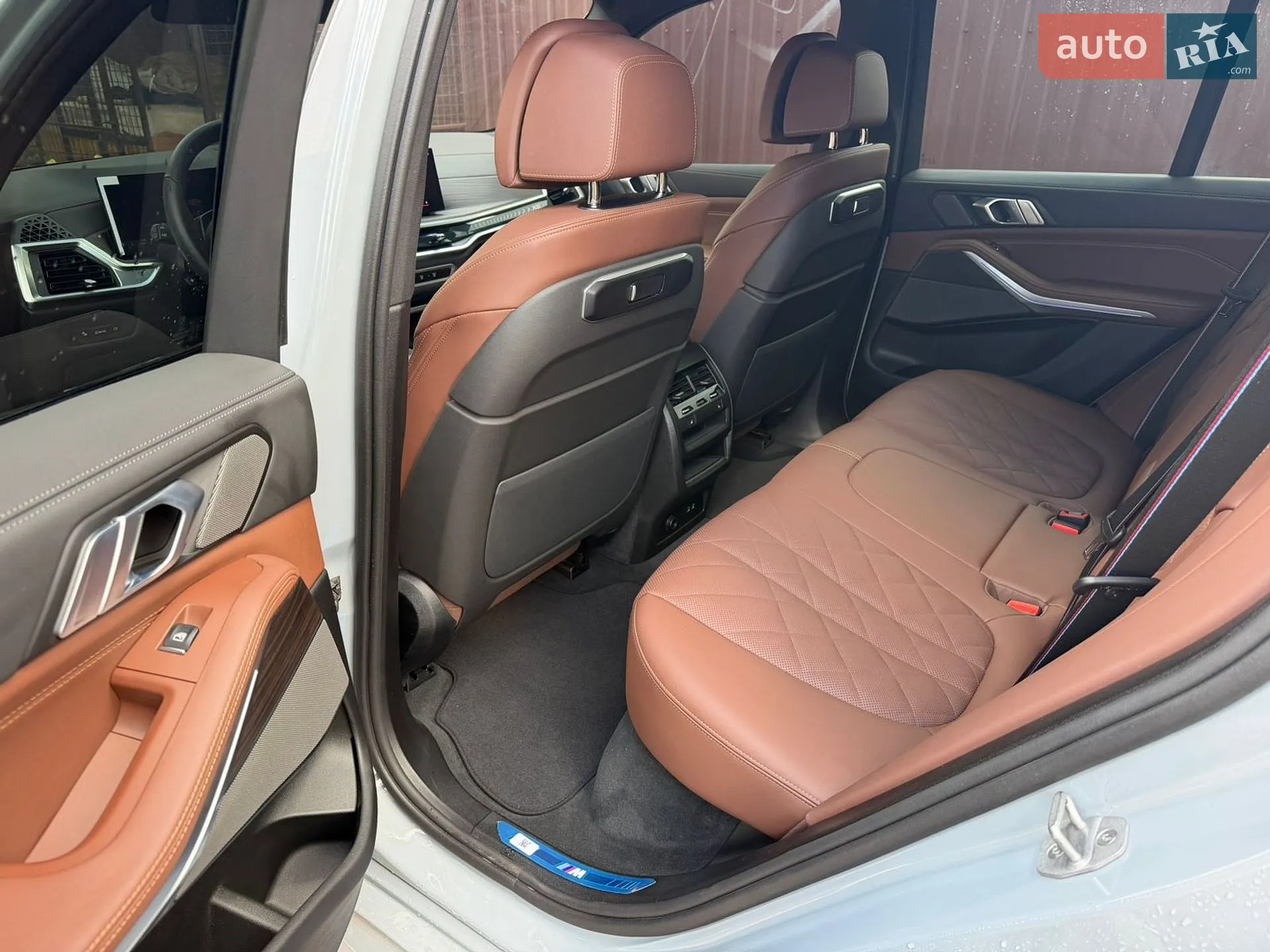 2025 BMW X5 - мініатюра 6