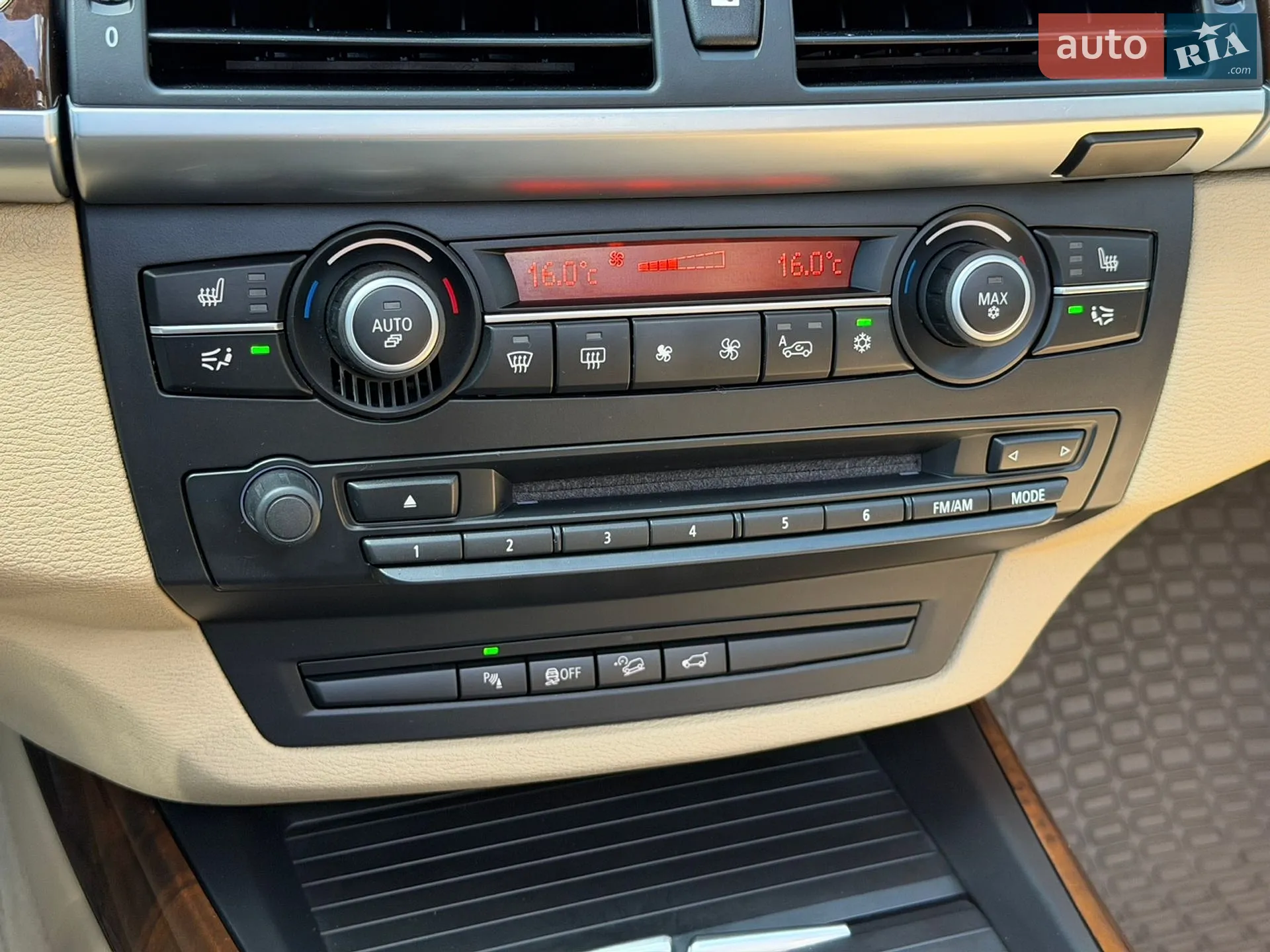 2013 BMW X5 - мініатюра 28