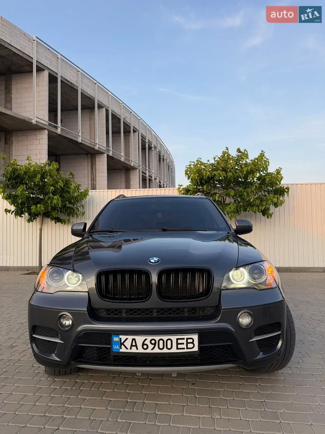 2010 BMW X5 - мініатюра 2