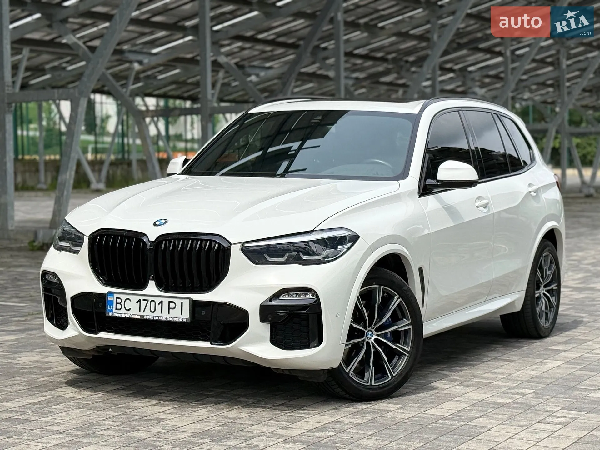 2021 BMW X5 - мініатюра 84