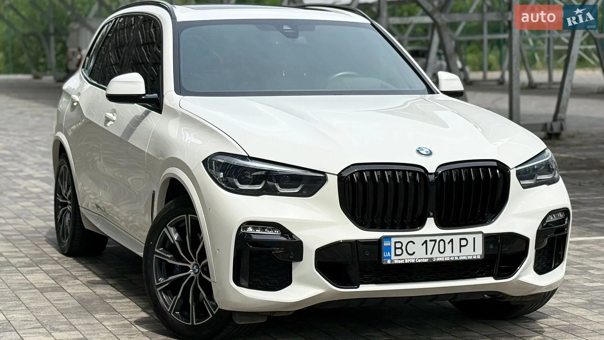 2021 BMW X5 - мініатюра 87