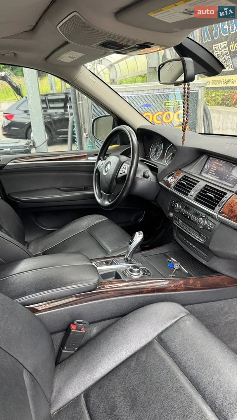 2010 BMW X5 - мініатюра 16