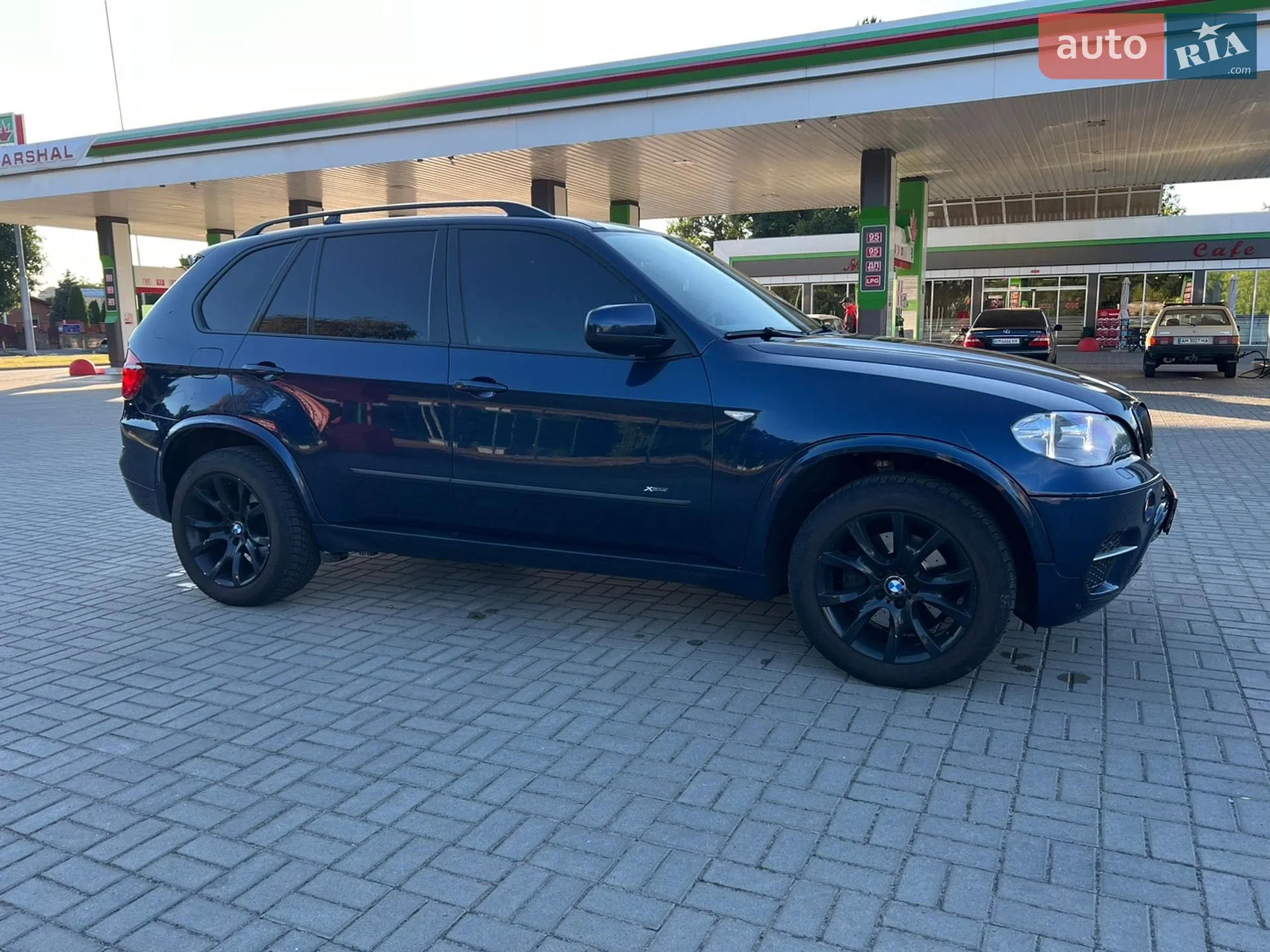 2010 BMW X5 - мініатюра 8