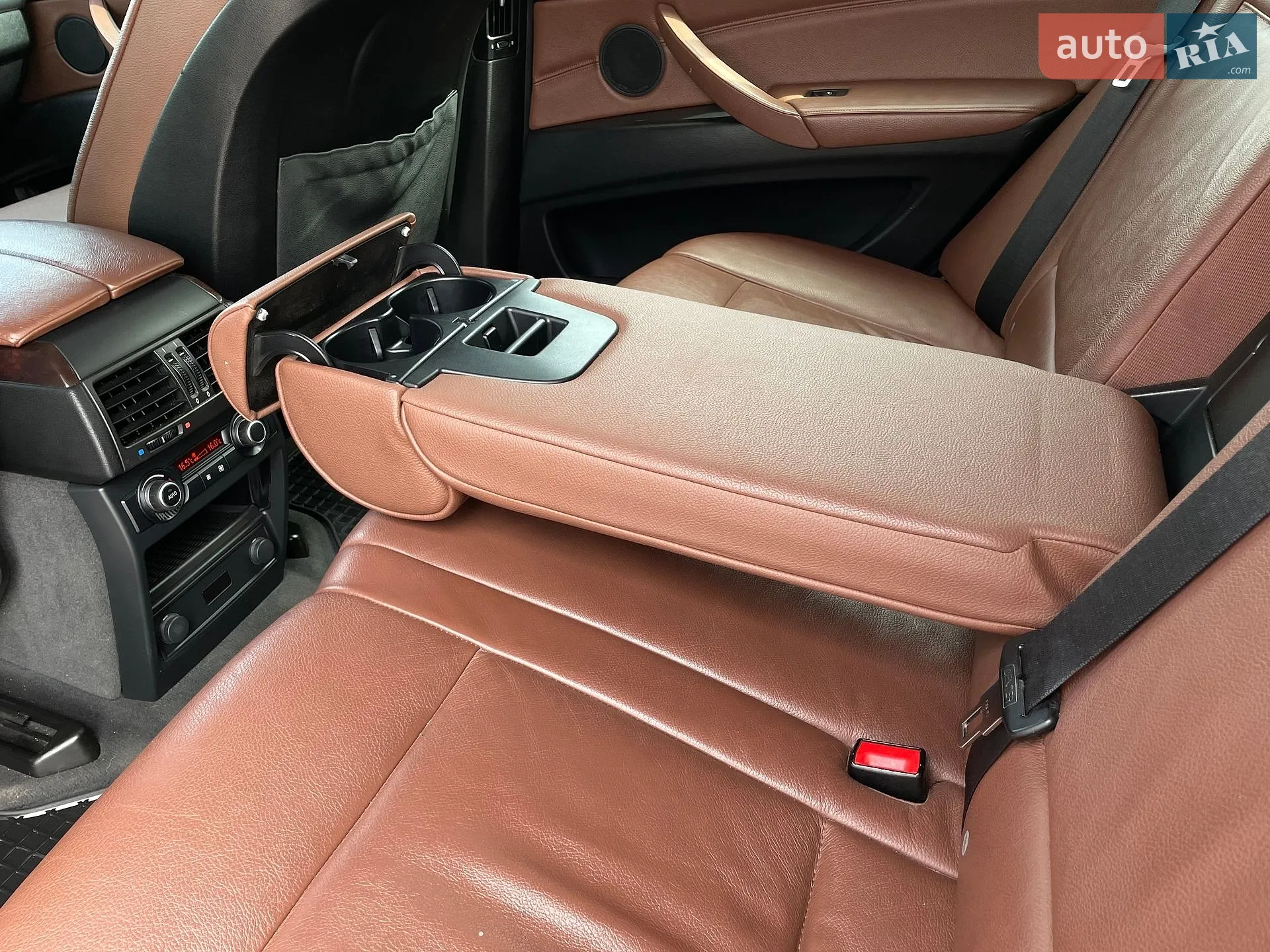 2010 BMW X5 - мініатюра 103