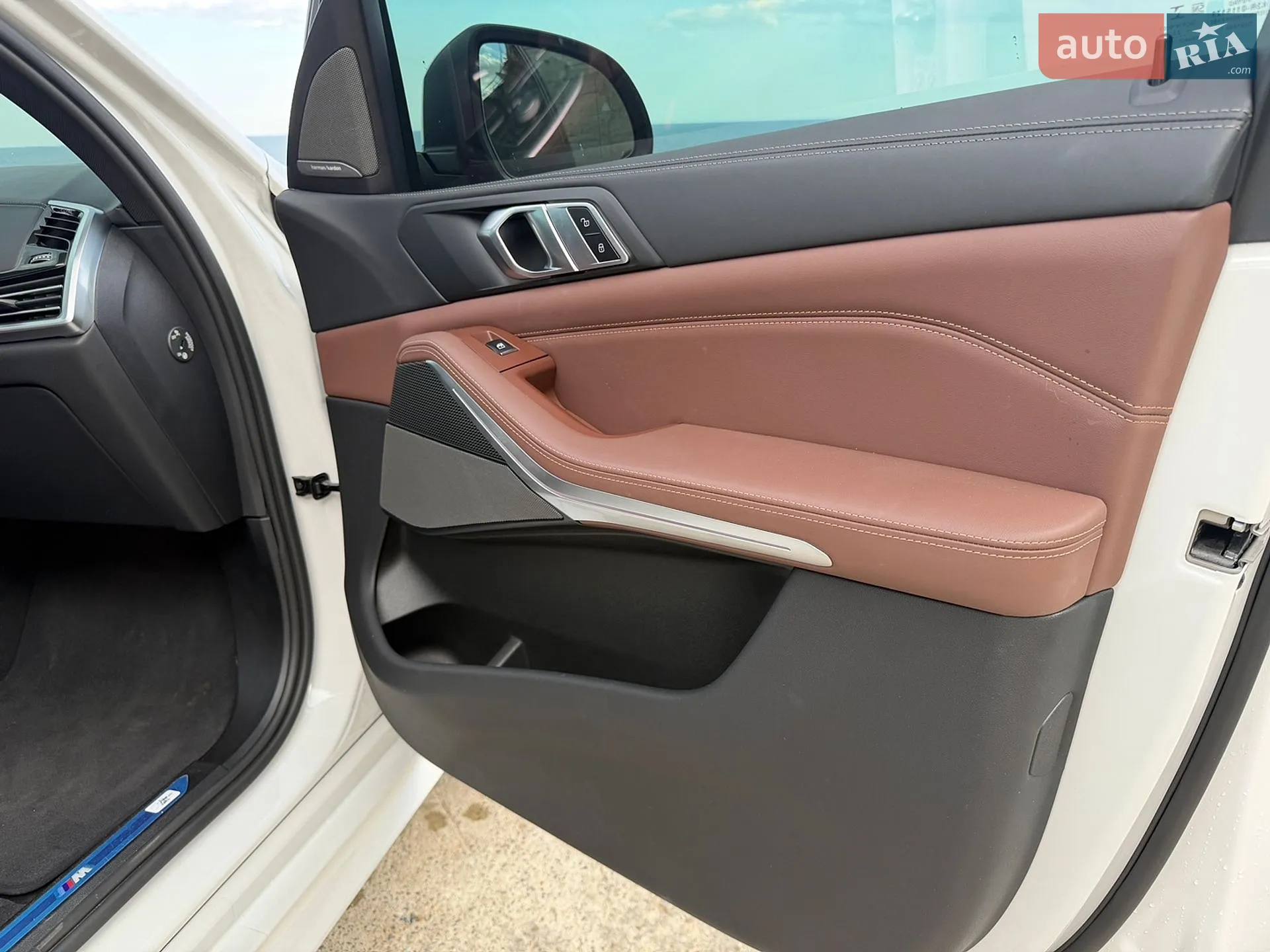 2022 BMW X5 - мініатюра 38