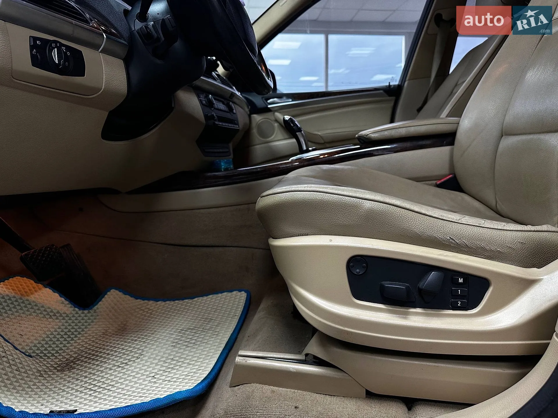 2011 BMW X5 - мініатюра 15