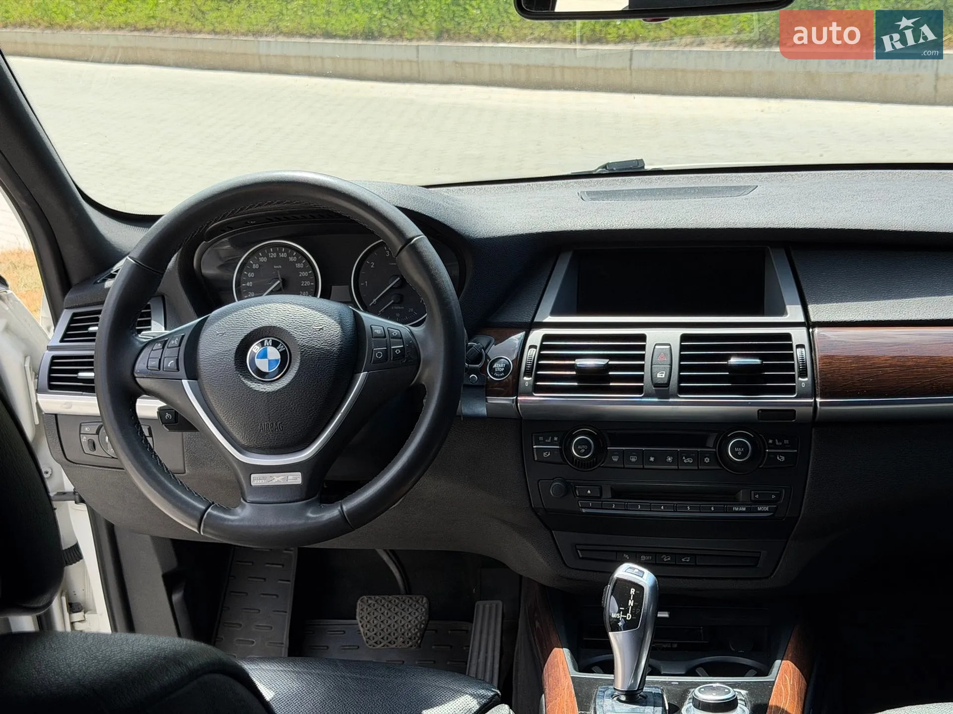 2012 BMW X5 - мініатюра 15