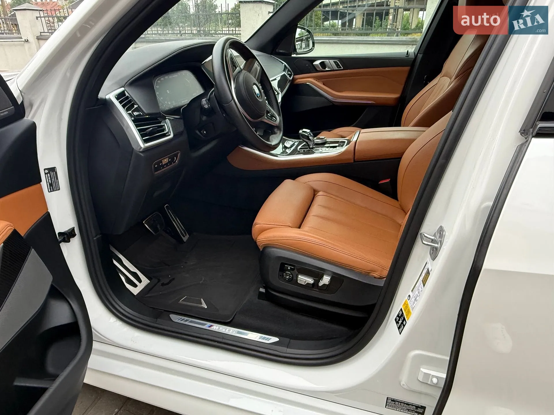 2020 BMW X5 - мініатюра 17