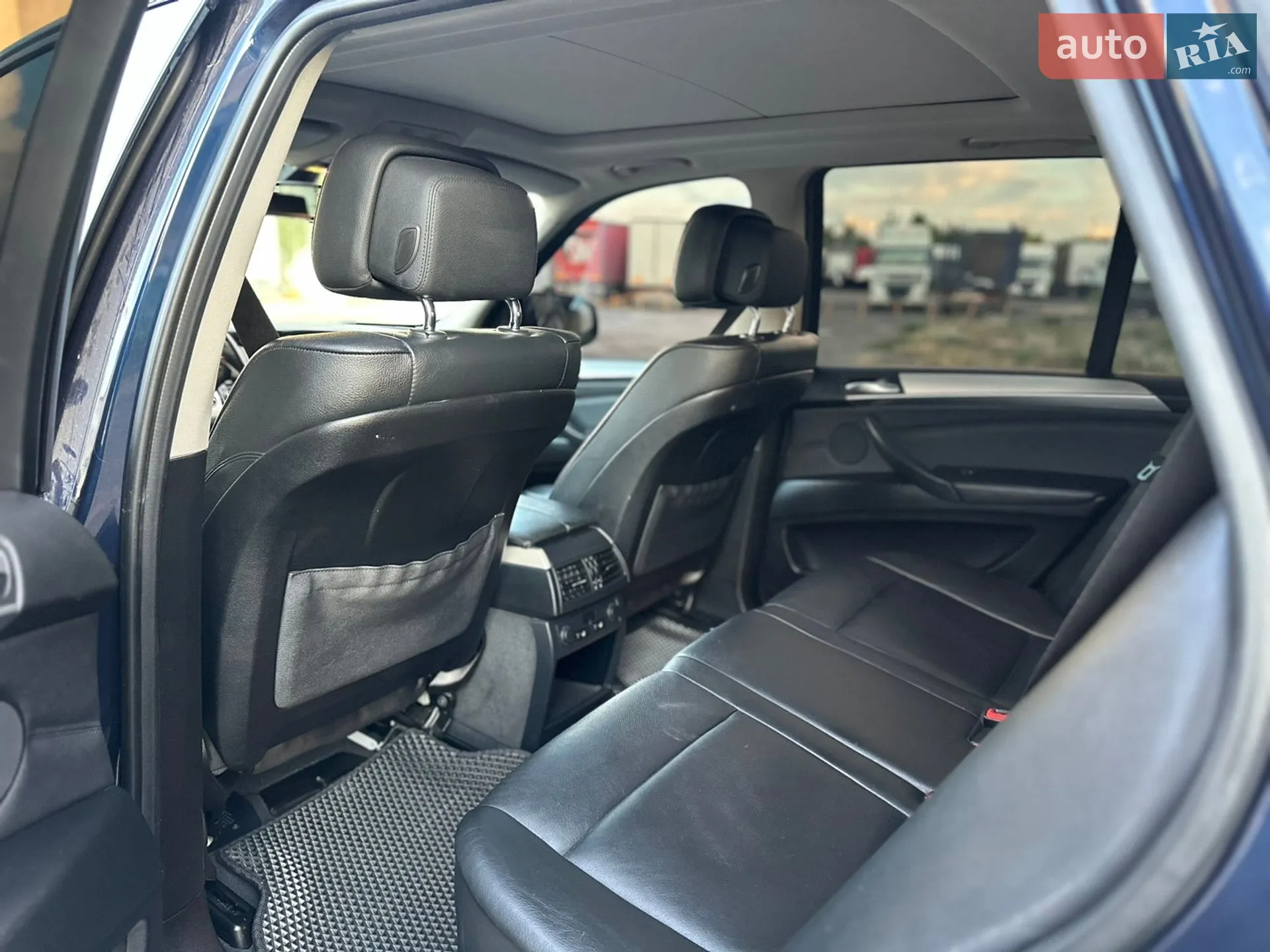 2011 BMW X5 - мініатюра 25