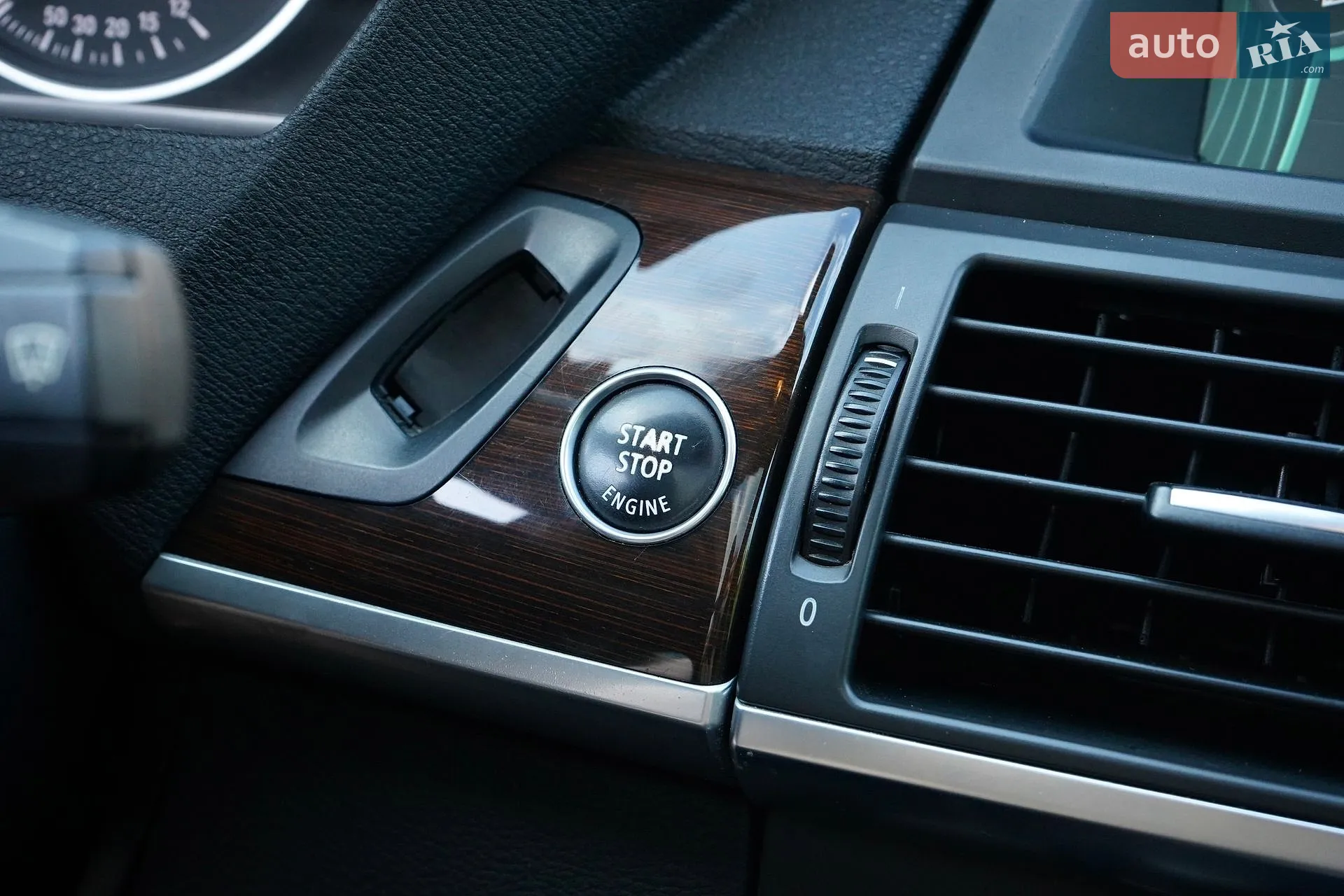2010 BMW X5 - мініатюра 35