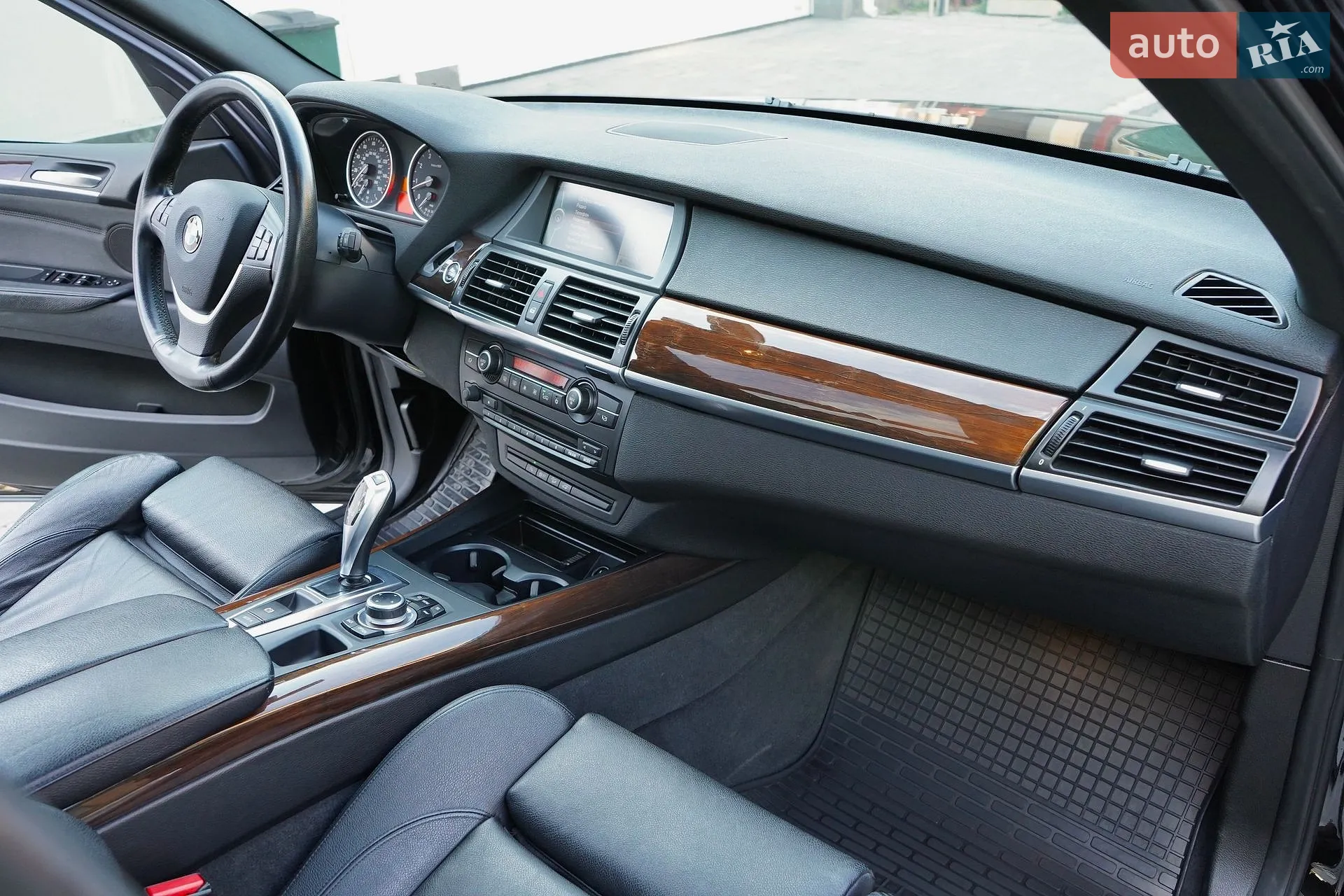 2010 BMW X5 - мініатюра 44