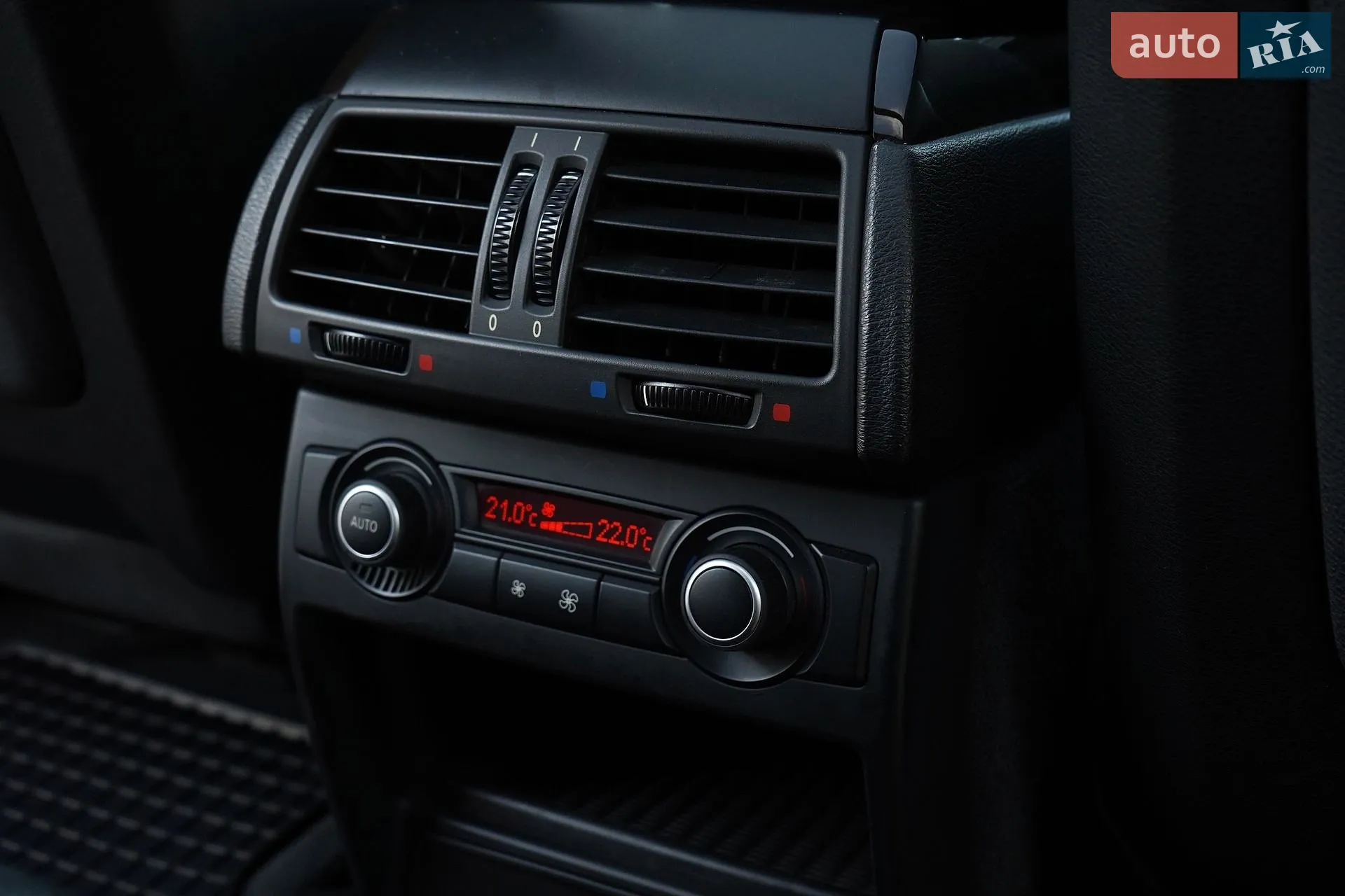 2010 BMW X5 - мініатюра 50