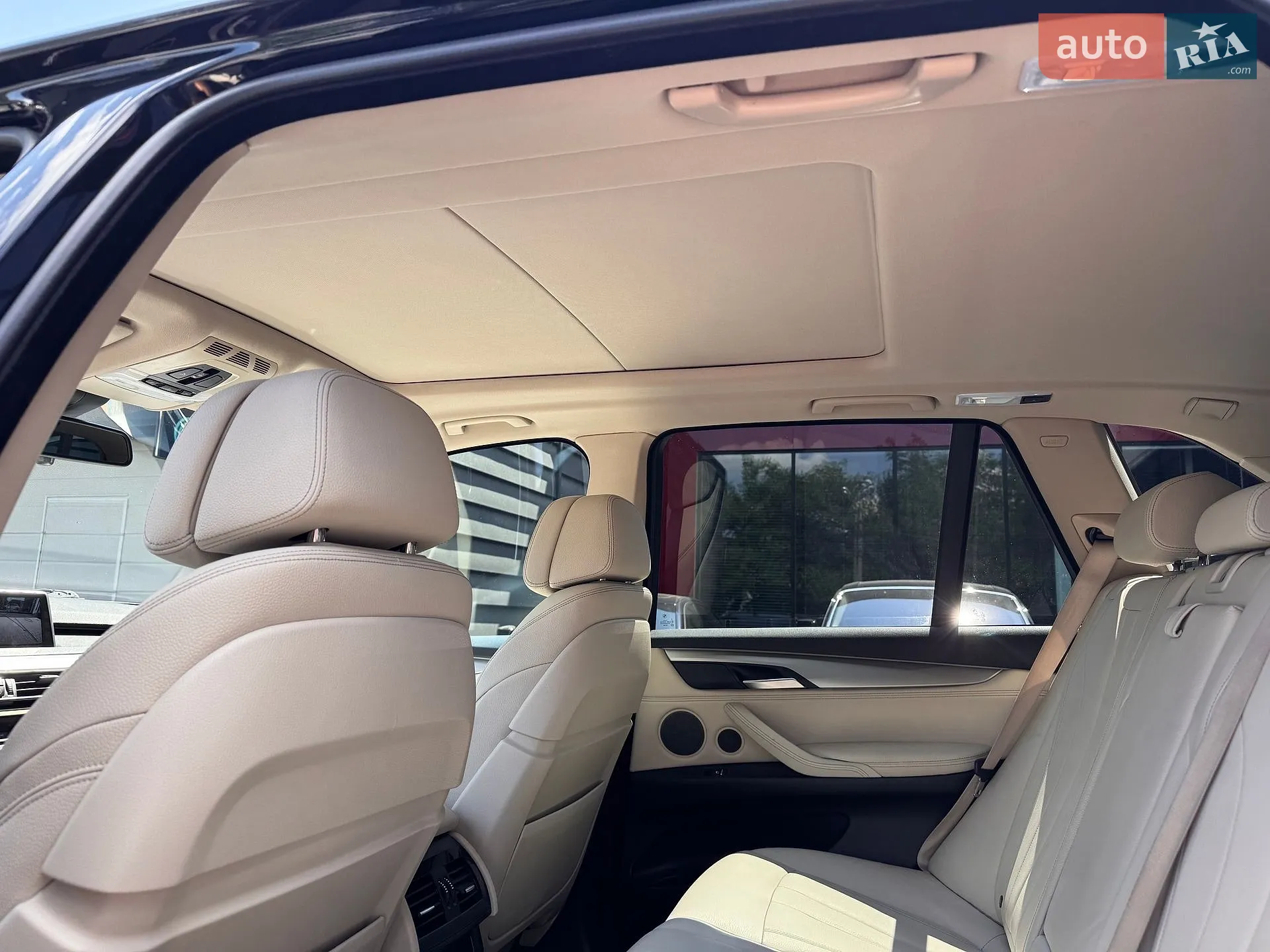 2016 BMW X5 - мініатюра 14