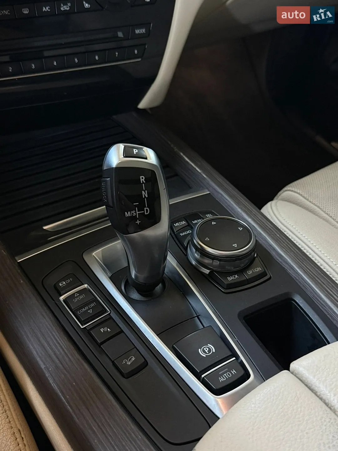 2016 BMW X5 - мініатюра 15
