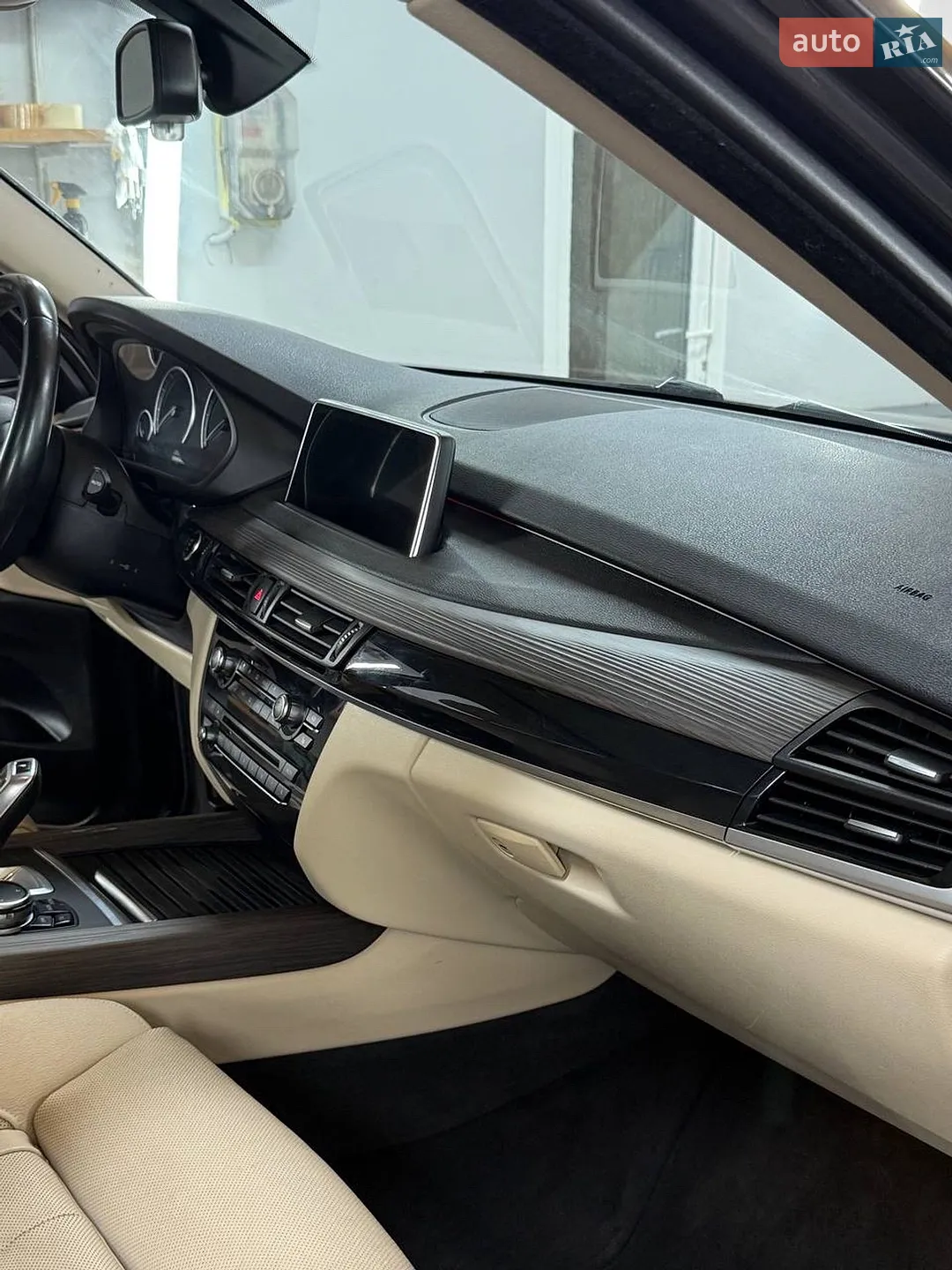 2016 BMW X5 - мініатюра 26
